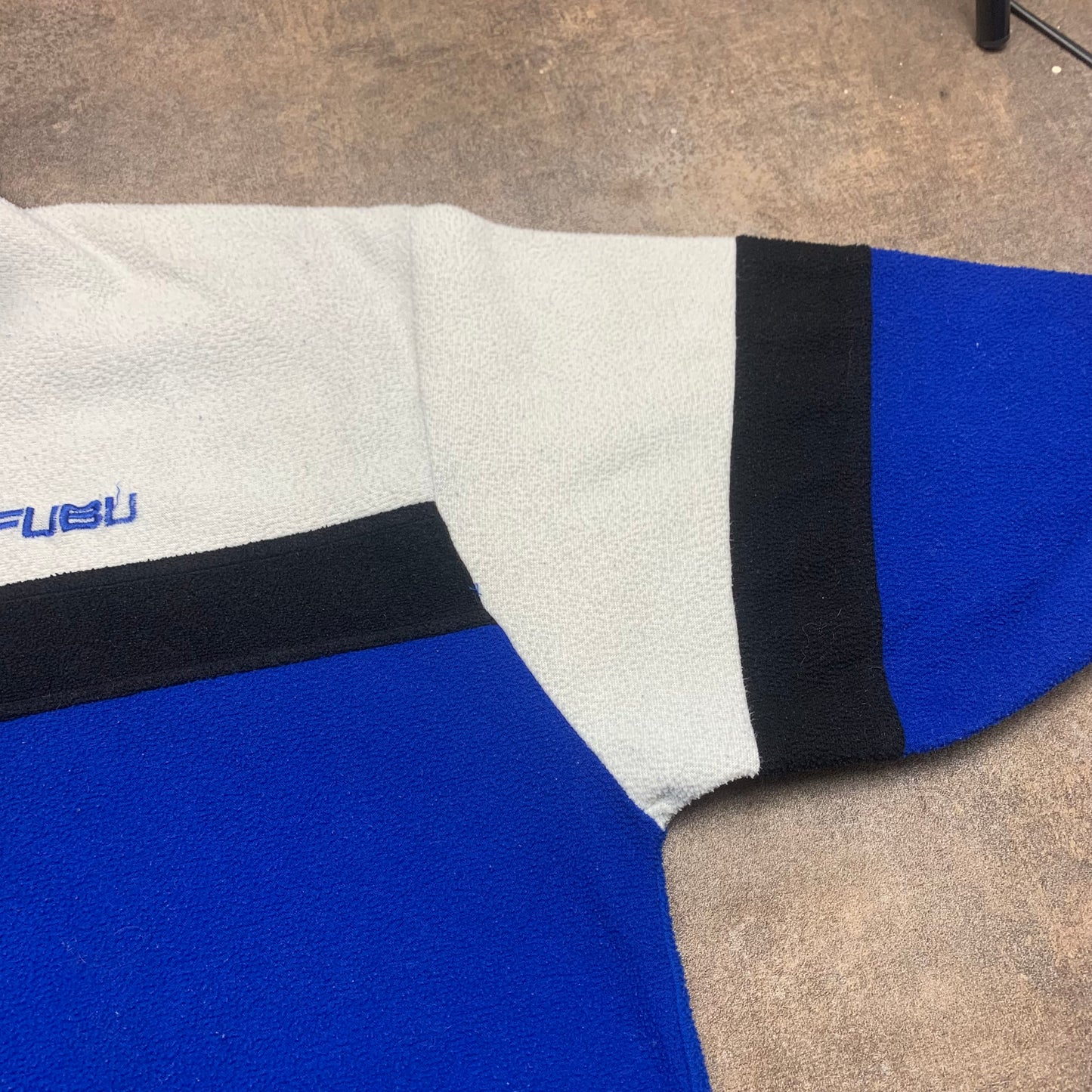 FUBU 00s navy white quarter zip fleece