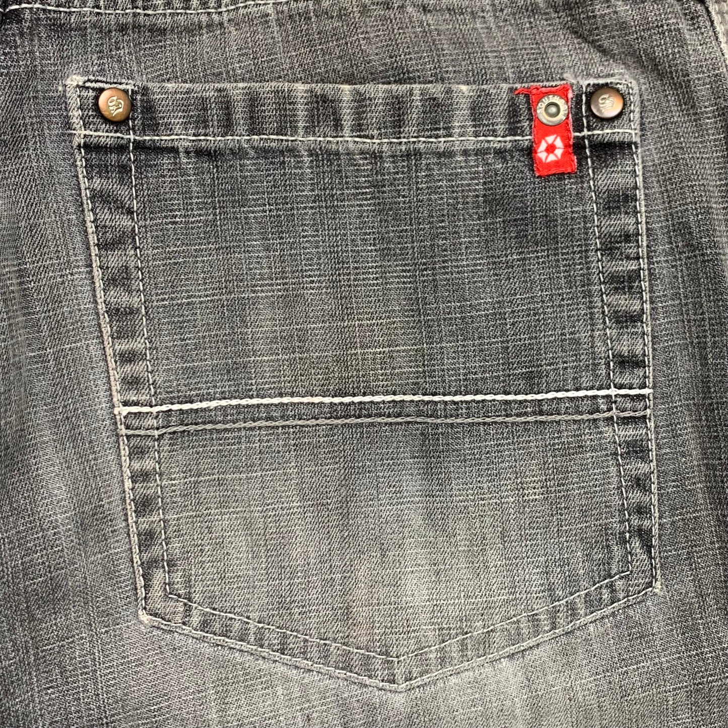 Southpole 00s grey baggy red tab jorts