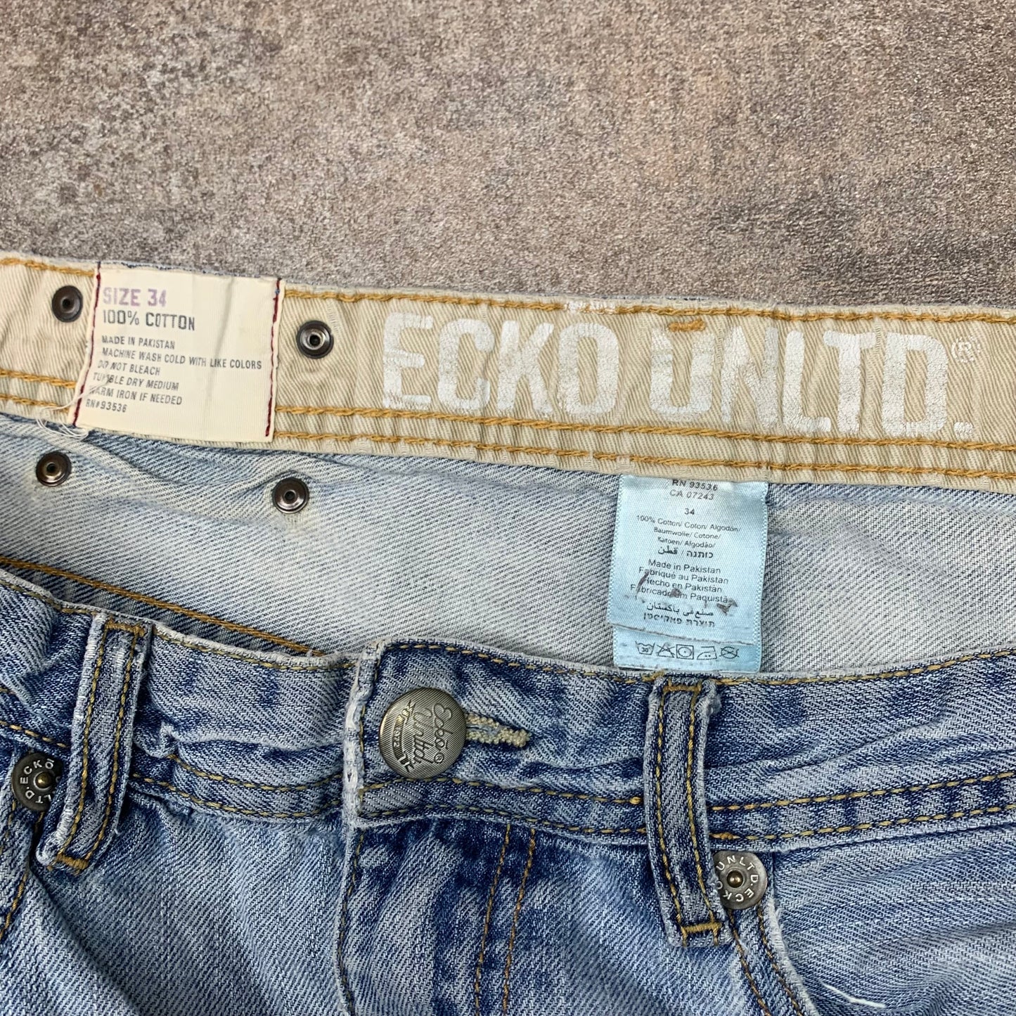 Ecko Unltd. 00s baggy embroidered jeans