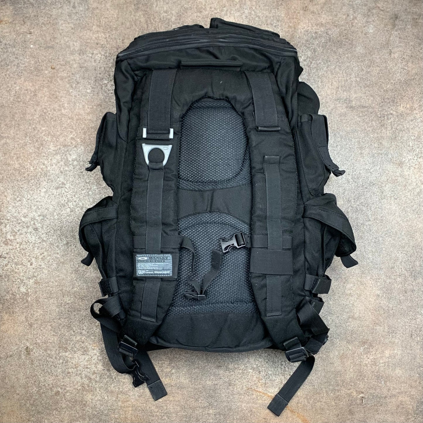 Oakley Software 90s Mechanism black backpack