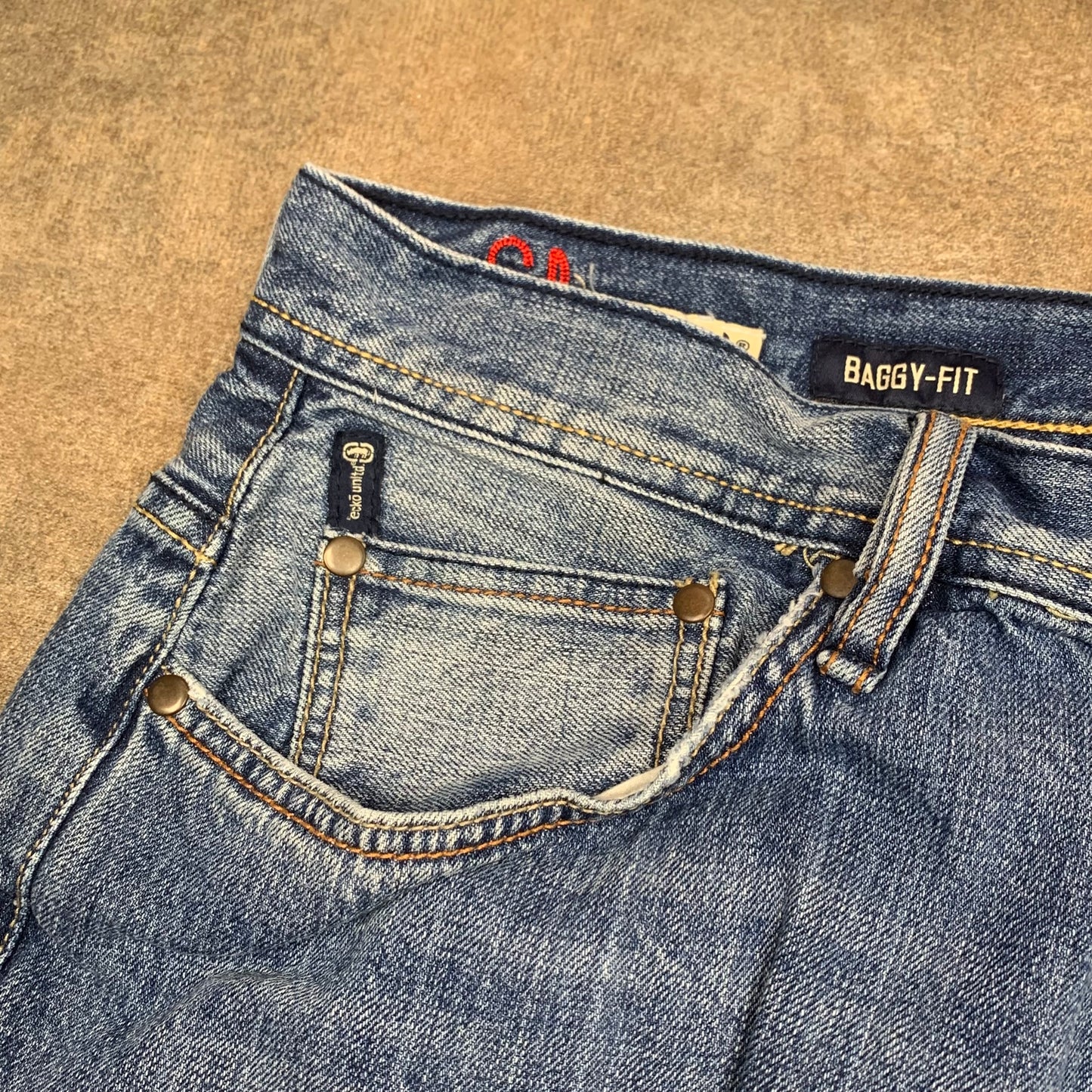 Ecko Unltd. 00s graphic baggy blue jeans