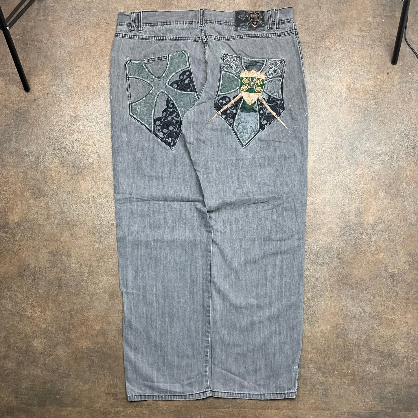 Pelle Pelle 00s graphic baggy jeans