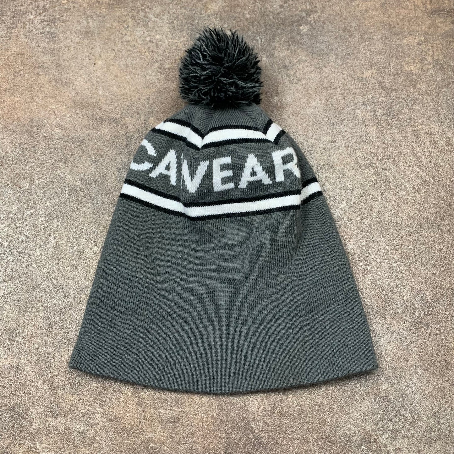 Rocawear 00s grey bobble beanie hat
