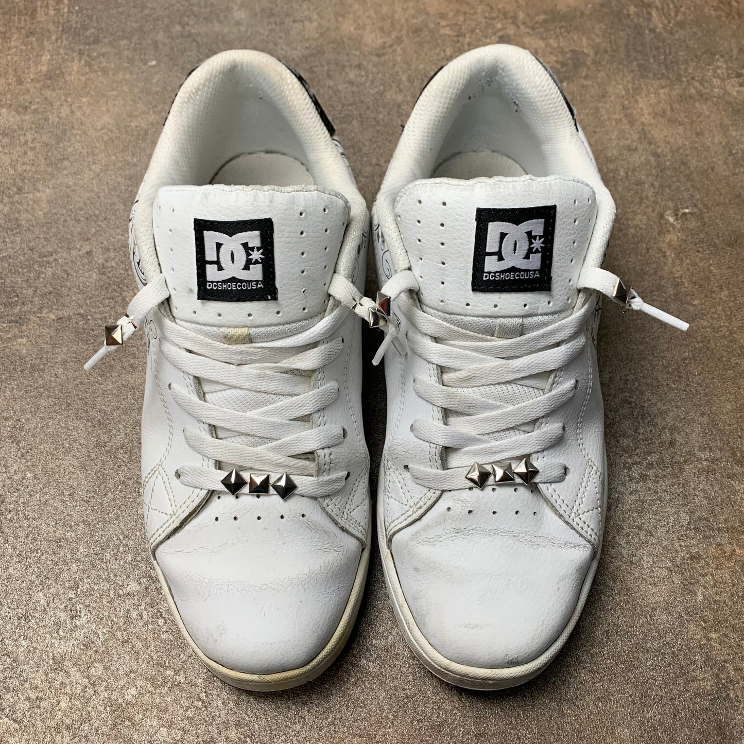 DC Shoes Pixie 3 00s white black chunky trainers