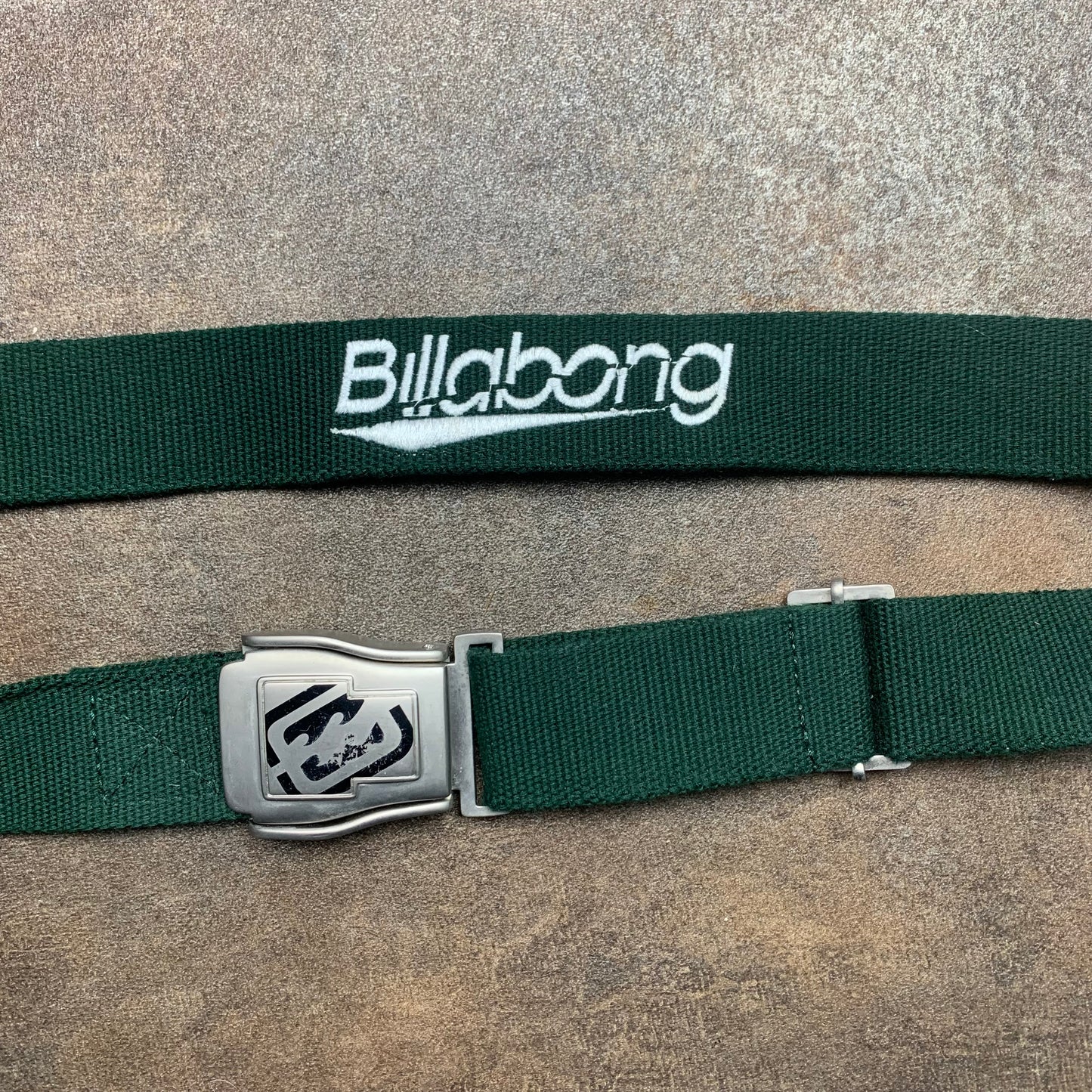 Billabong 00s green graphic belt