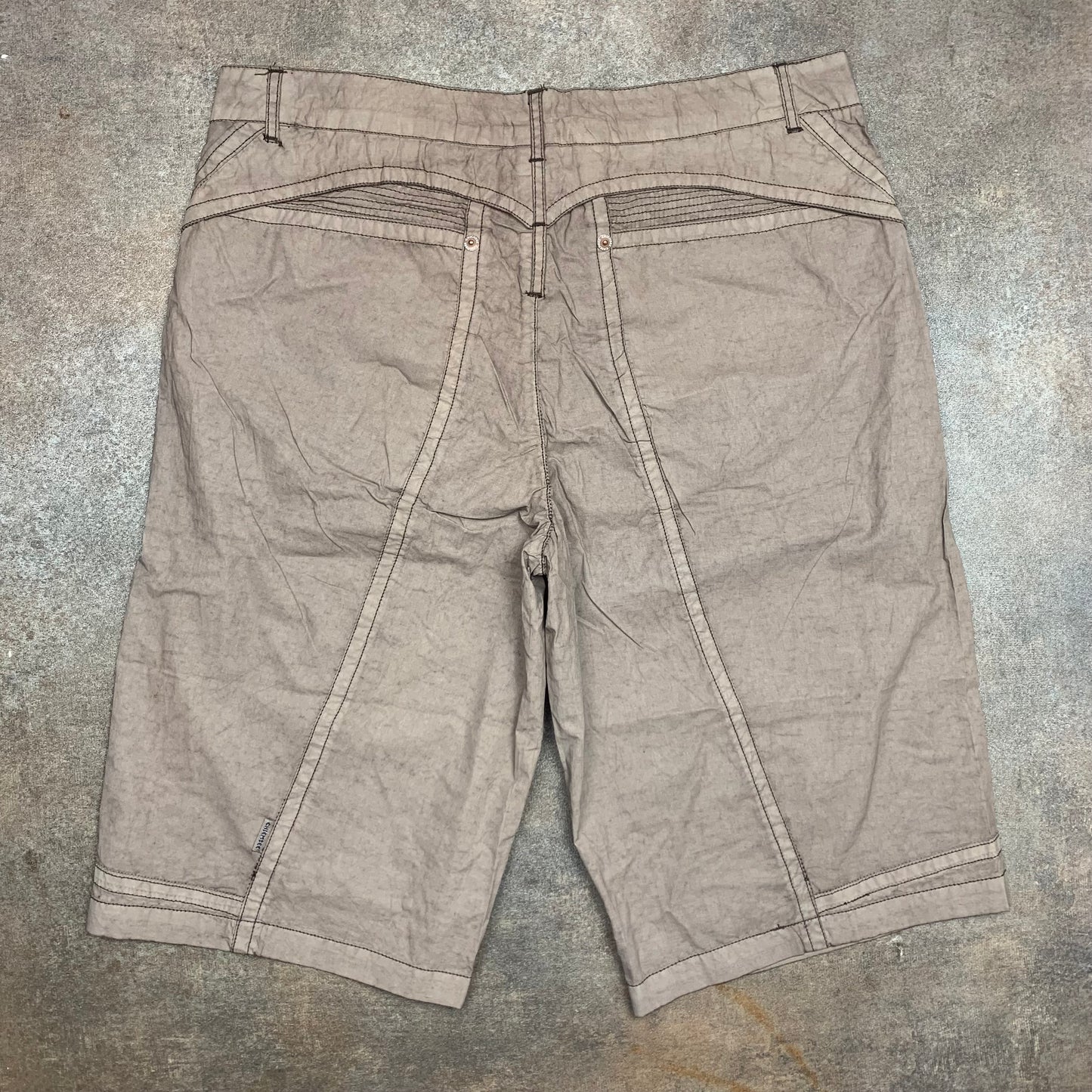 Chiemsee 00s tan baggy jorts