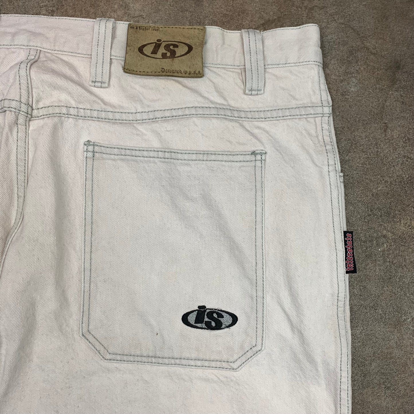 Interstate 90s baggy embroidered jeans