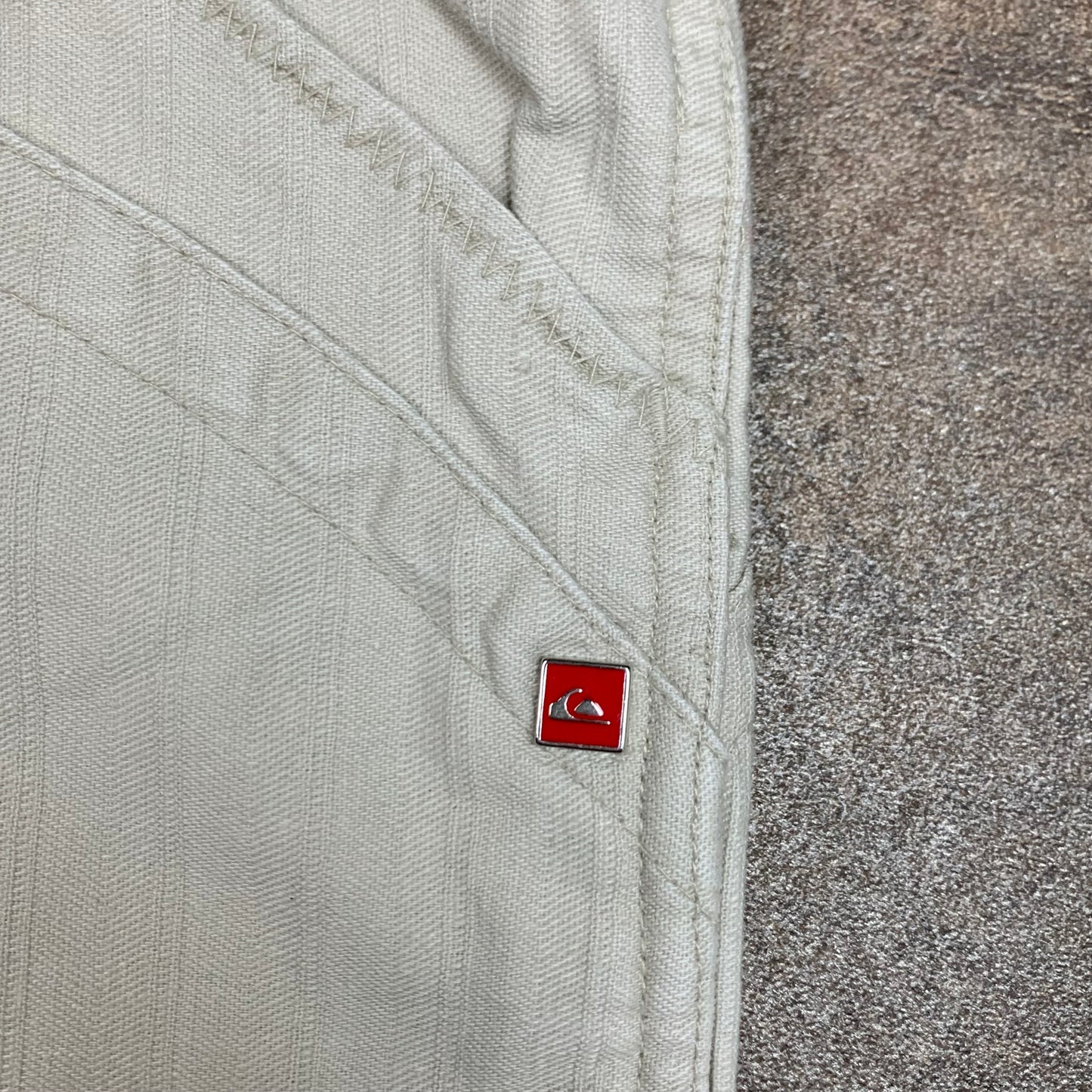 Quiksilver 00s cream baggy denim jeans