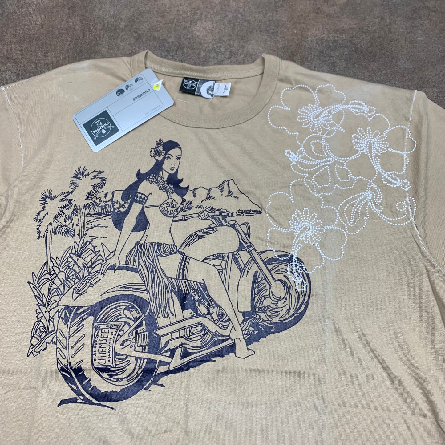 Chiemsee 00s graphic embroidered tee