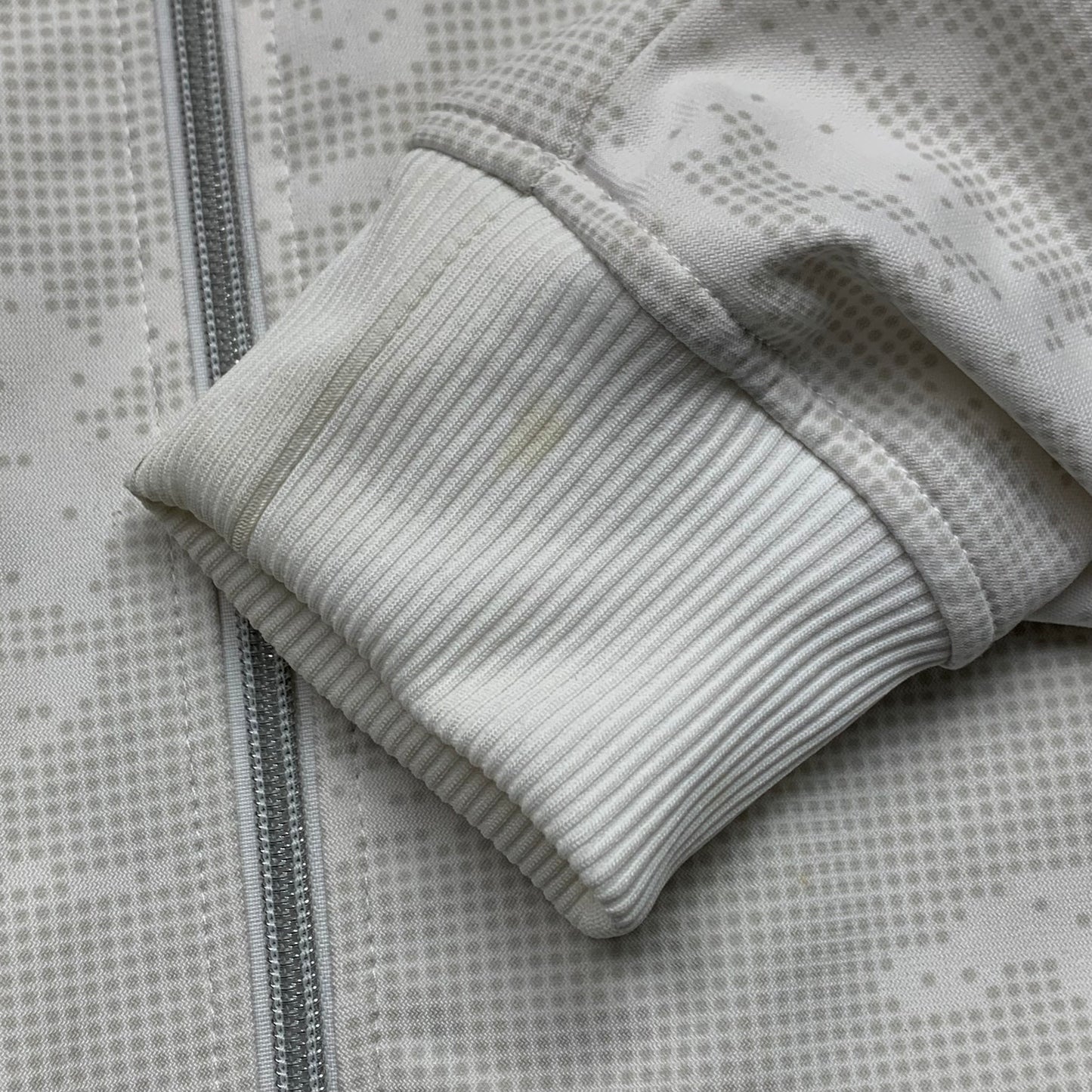 Bench 00s double zip white jumper