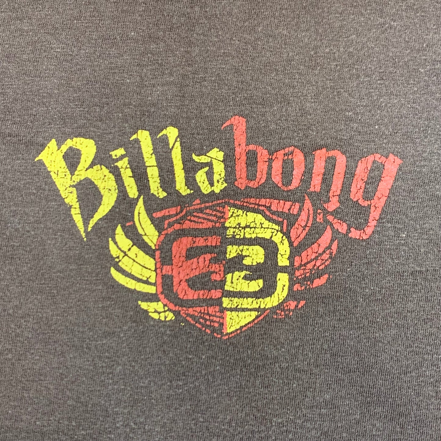 Billabong 00s brown graphic surf tee