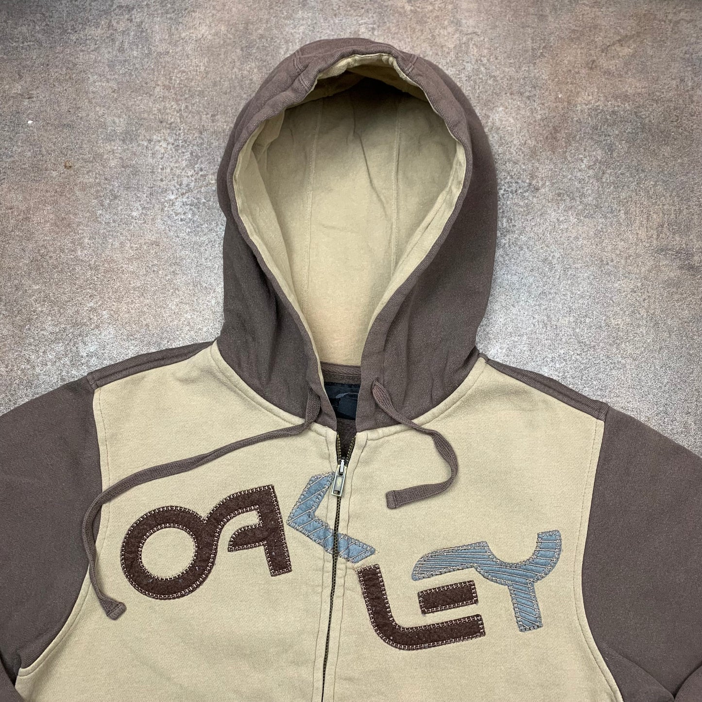 Oakley 00s cut and sewn graphic zip hoodie
