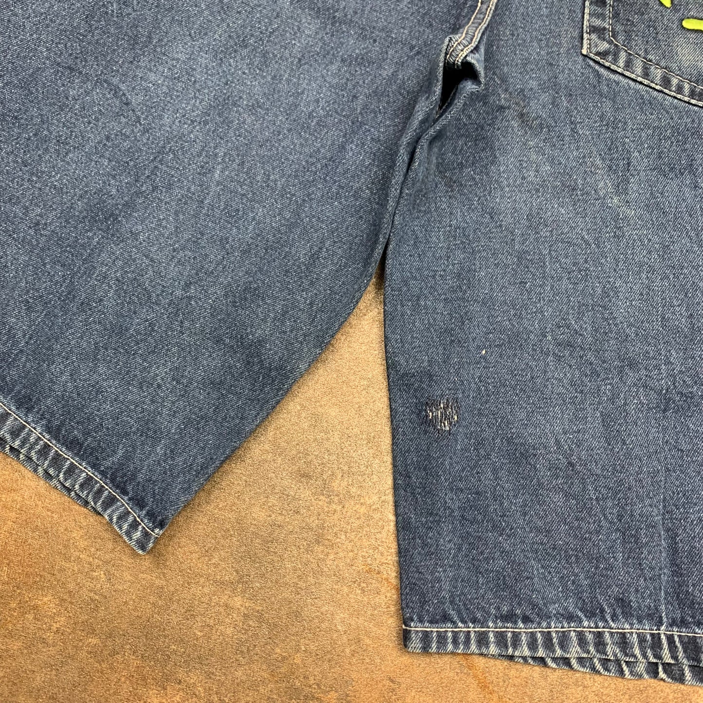 Southpole 00s navy baggy graphic jorts