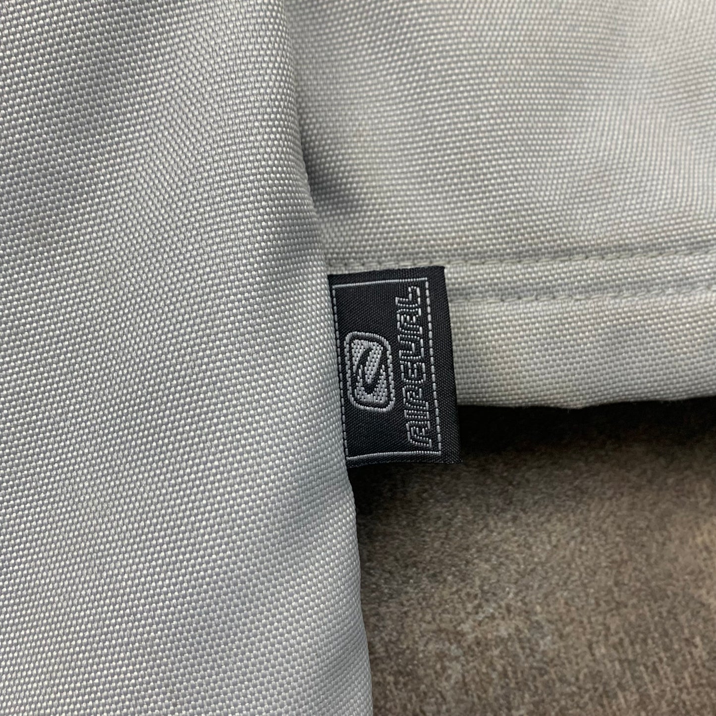 Rip Curl 00s lined graphic jacket