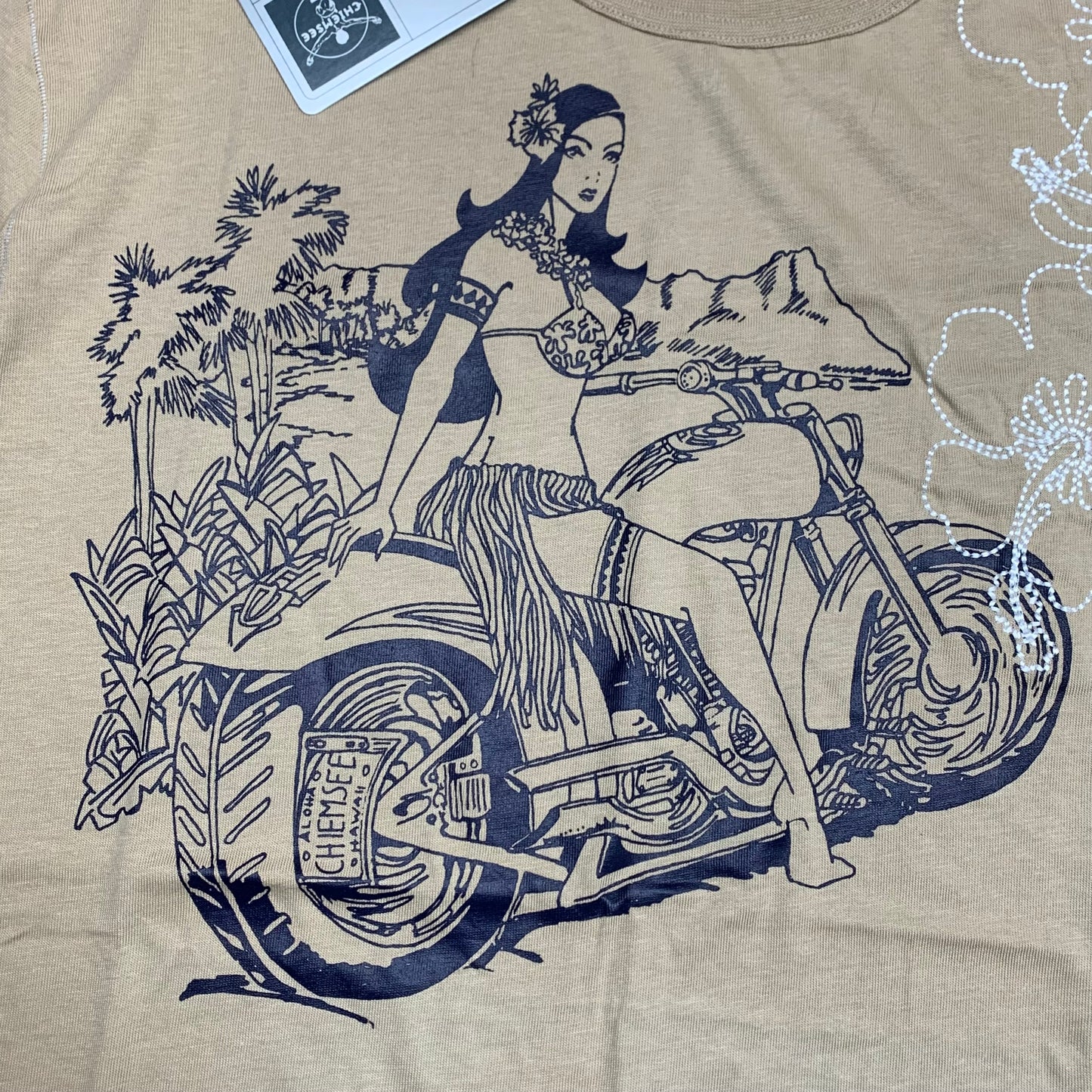 Chiemsee 00s graphic embroidered tee