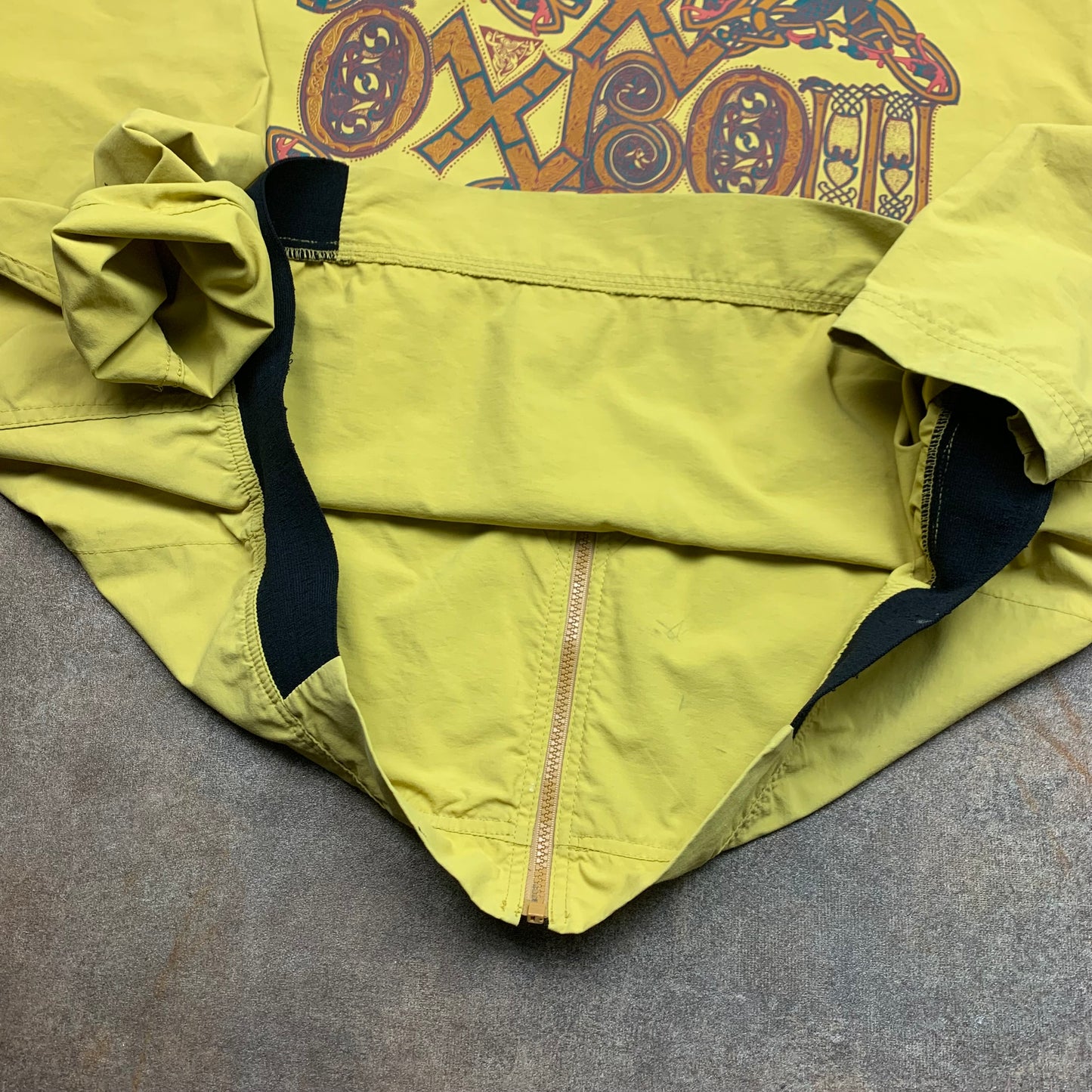 Oxbow 90s yellow graphic boxy zip jacket