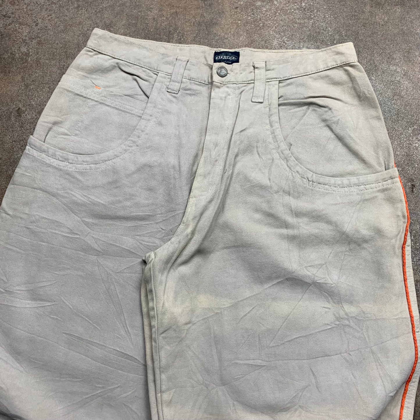 Exercise Surfwear 90s cream baggy graphic jeans