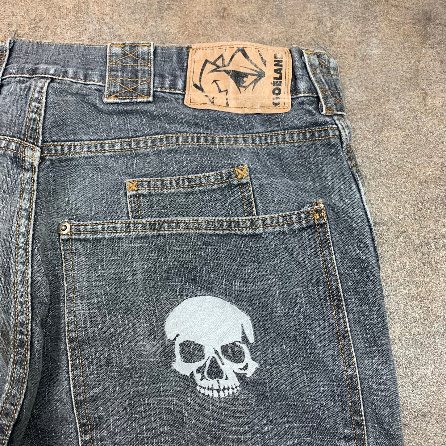 Goeland 00s grey baggy skull jeans