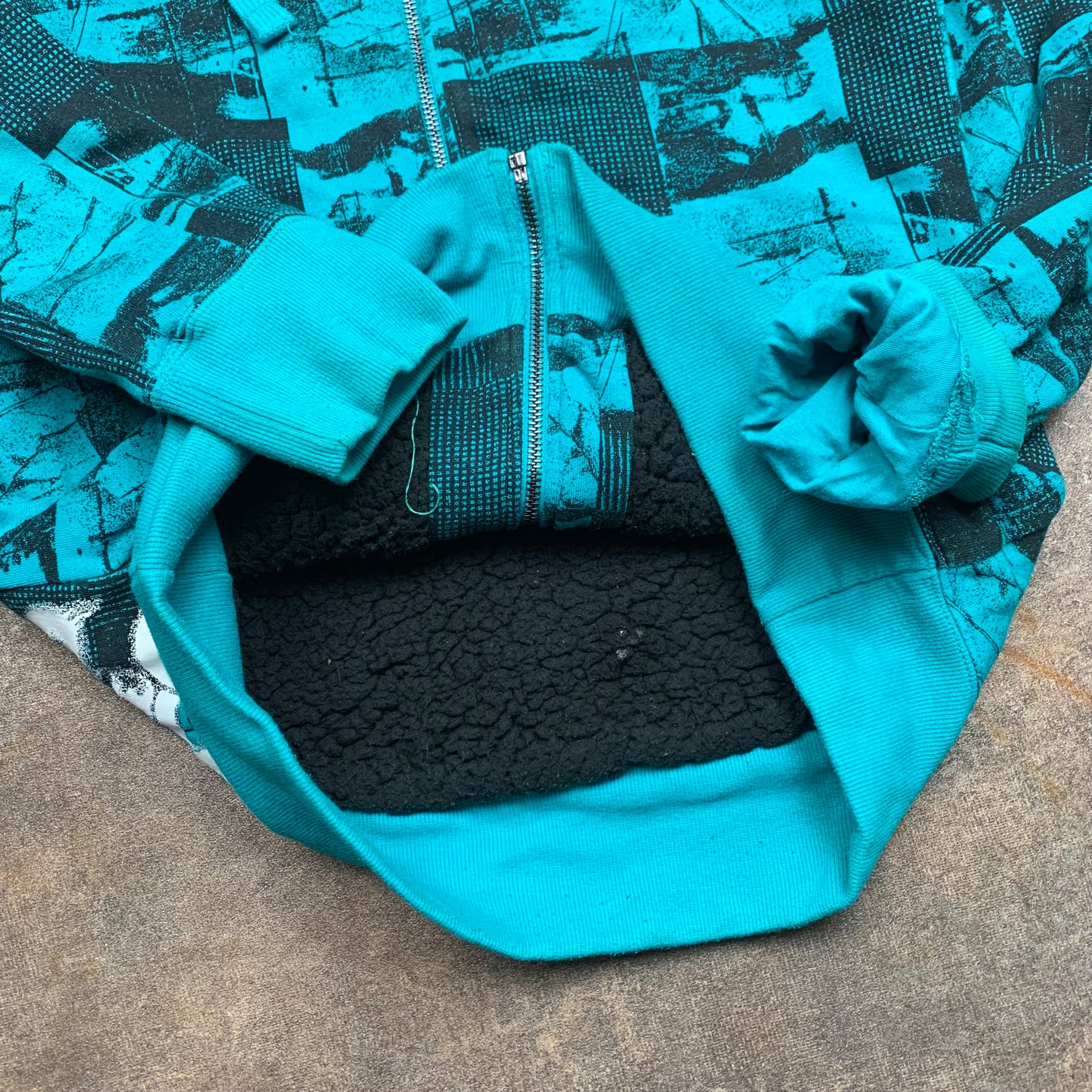 Fox Racing 00s fur lined graphic hoodie
