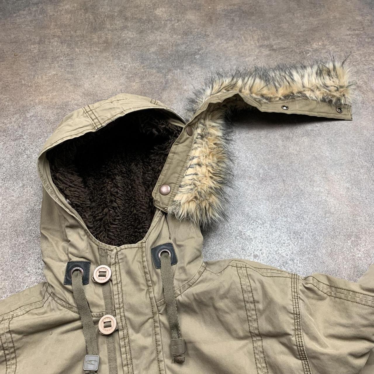 O'Neill 00s beige cream fur hood utilised parka