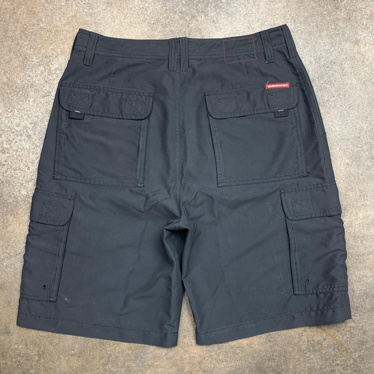 Quiksilver 90s black baggy cargo shorts