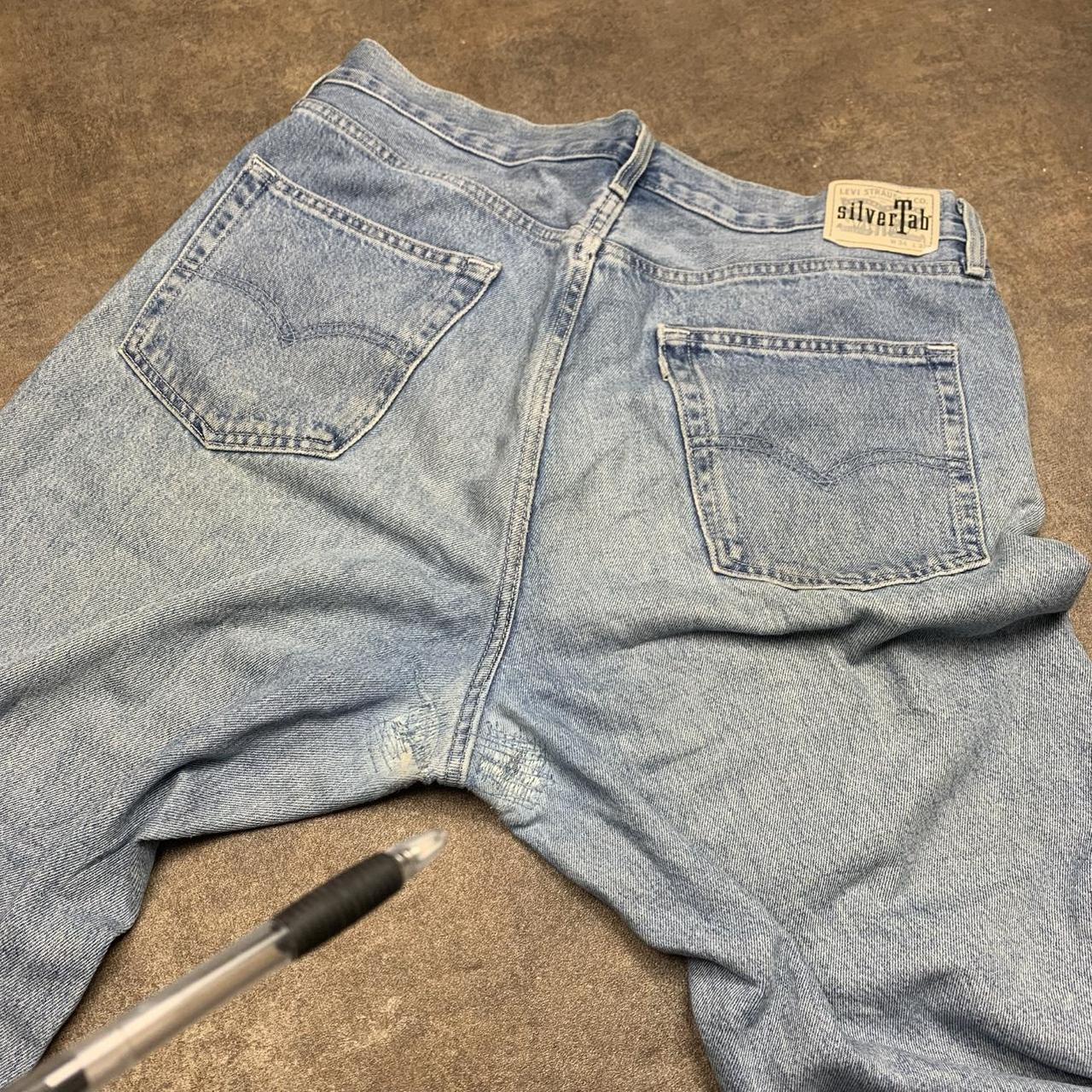 Levi’s Silvertab 00s baggy washed light blue denim jeans