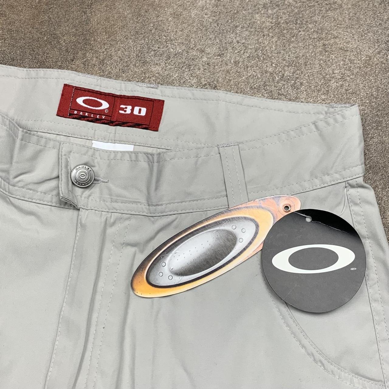 Oakley Software 00s white baggy cargo shorts