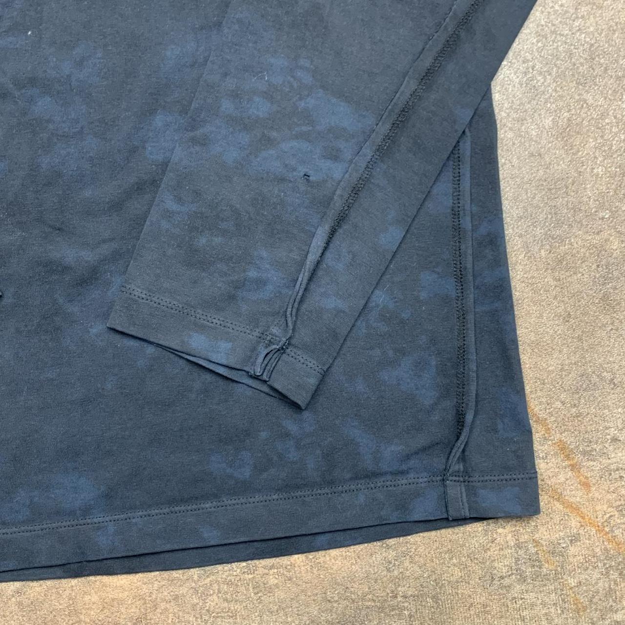 Guess NYC 00s grunge navy graphic long sleeve tee
