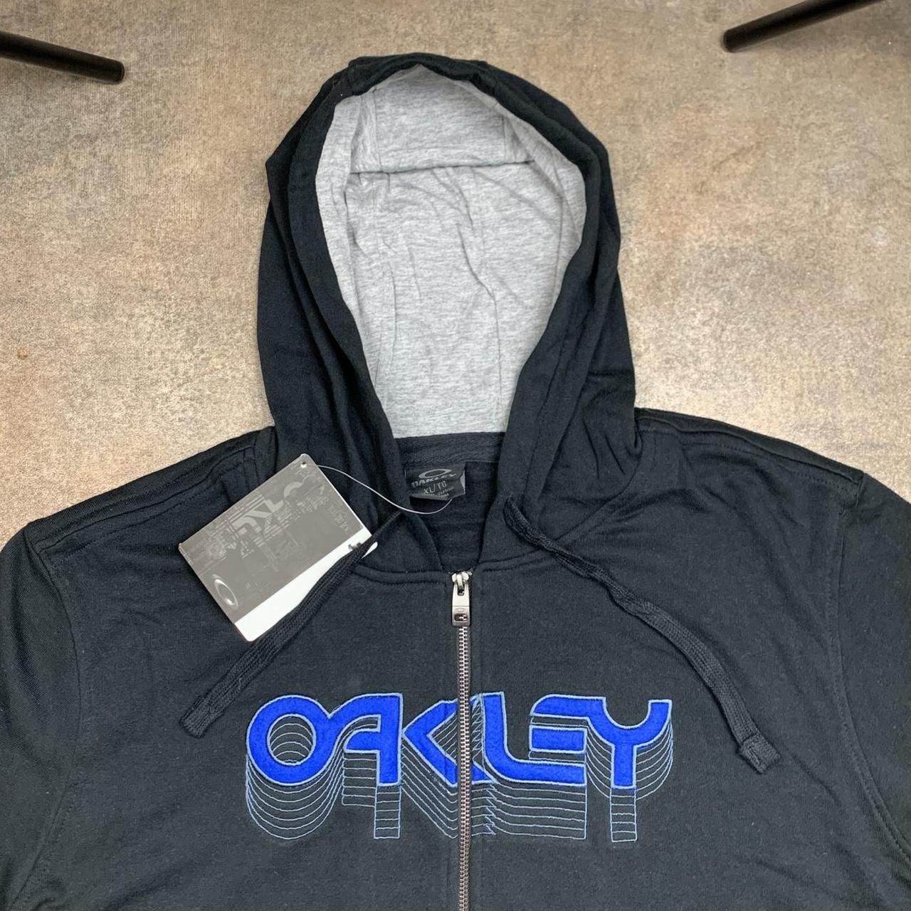 Oakley 00s black blue boxy zip hoodie