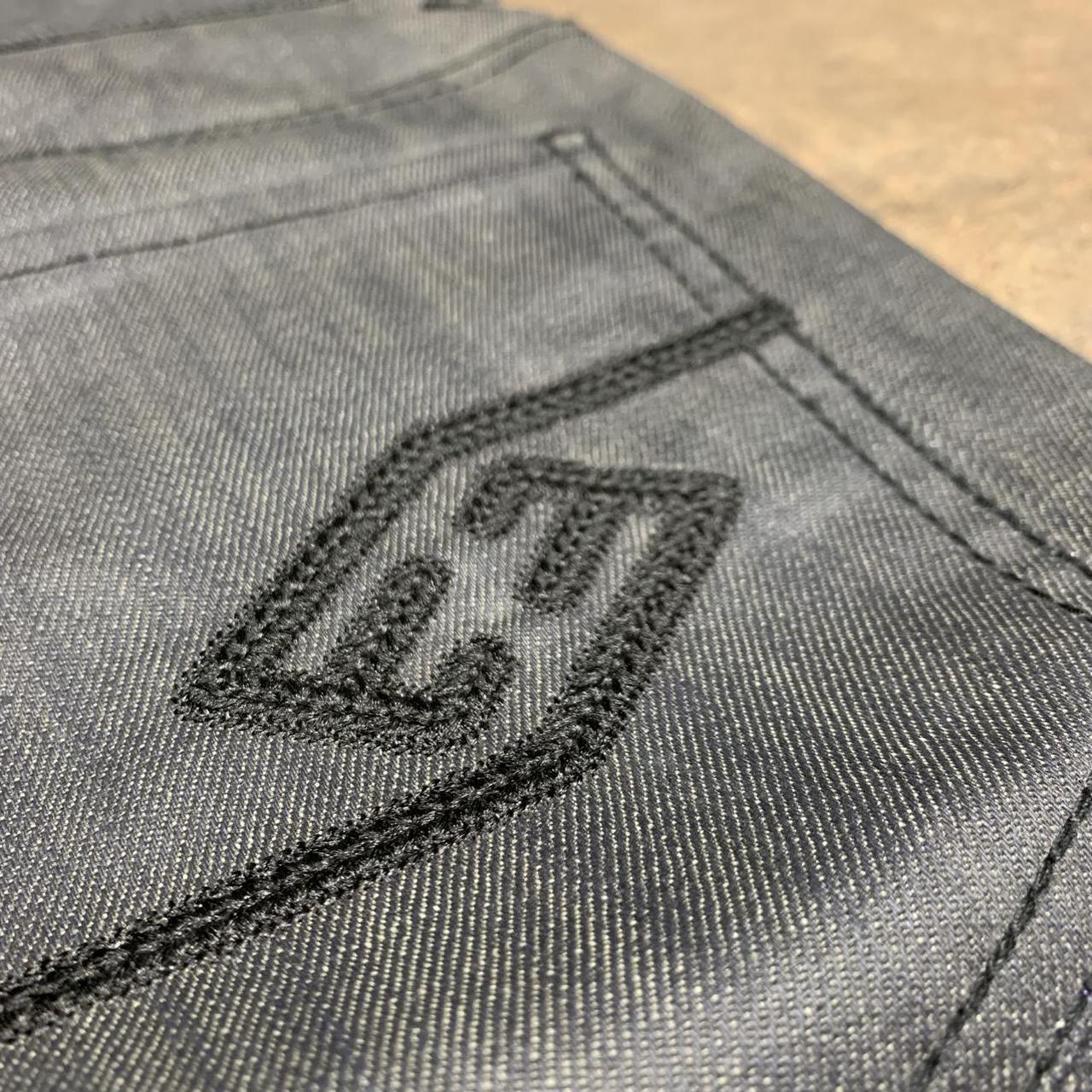 Enyce 00s graphic grey baggy denim jeans