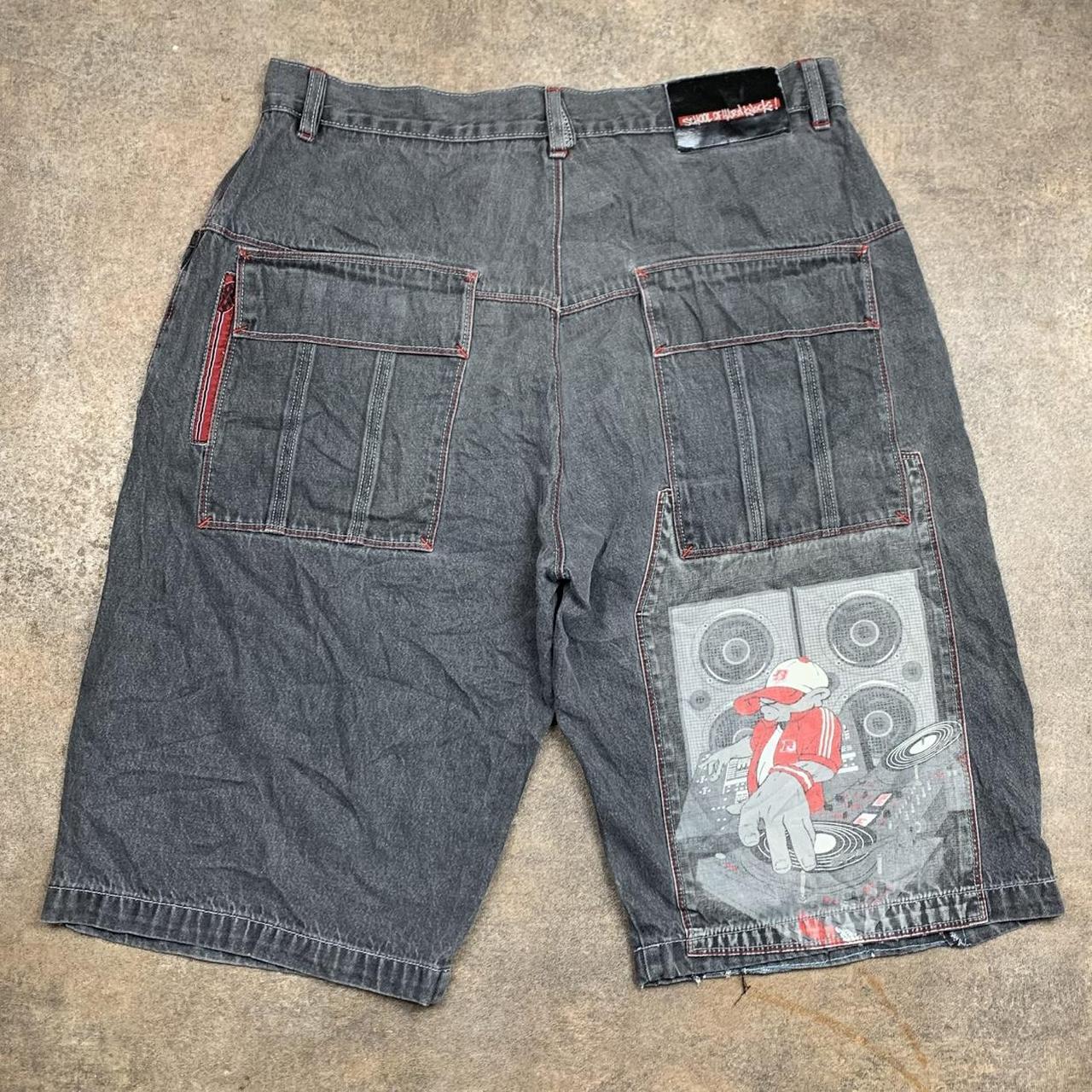 School Of Hard Knocks 90s baggy graphic black grey jorts