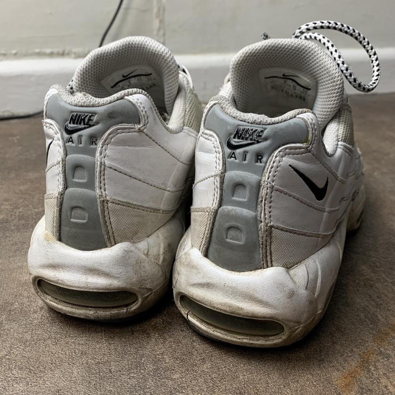 Nike Air Max 95 white black trainers