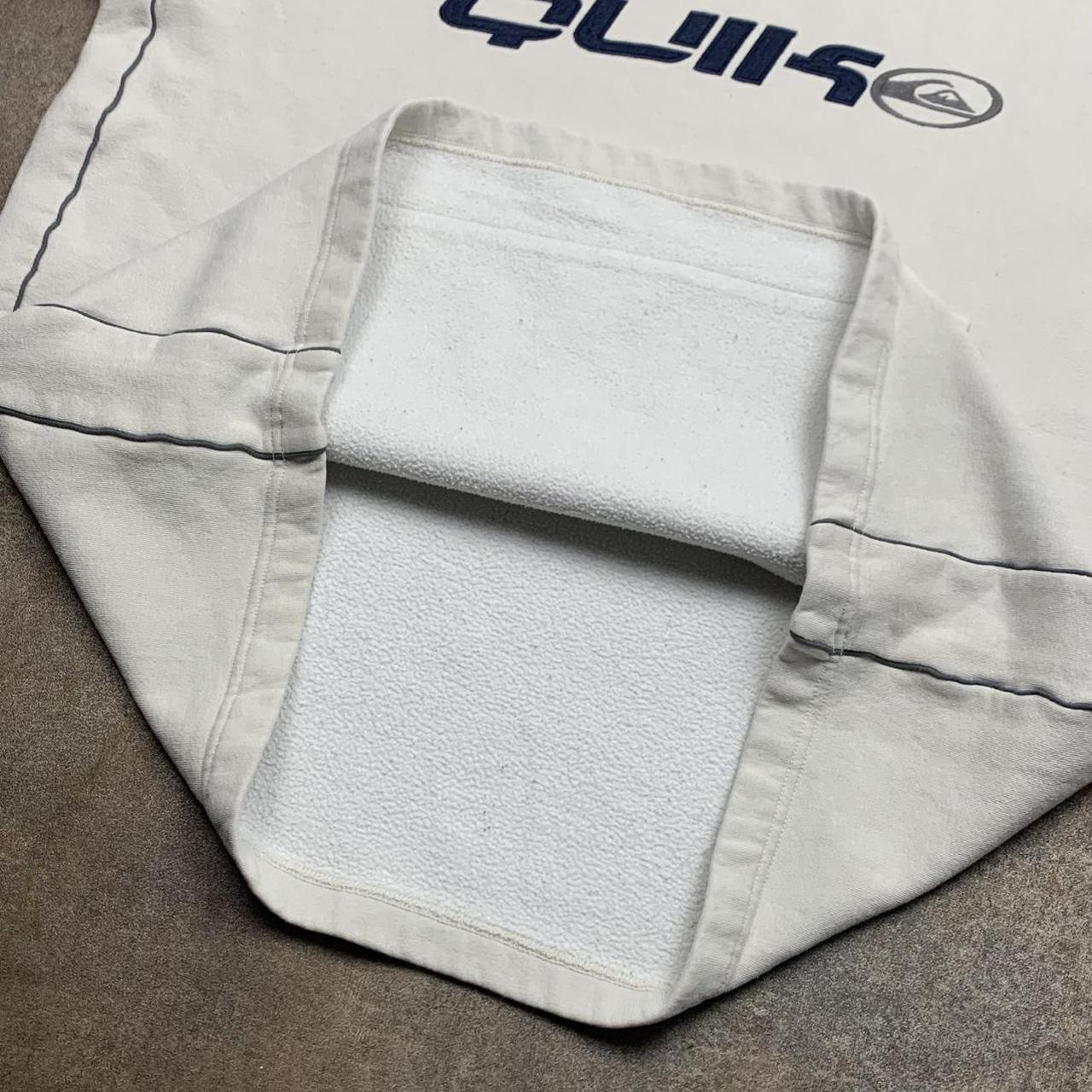 Quiksilver 00s graphic cream white hoodie