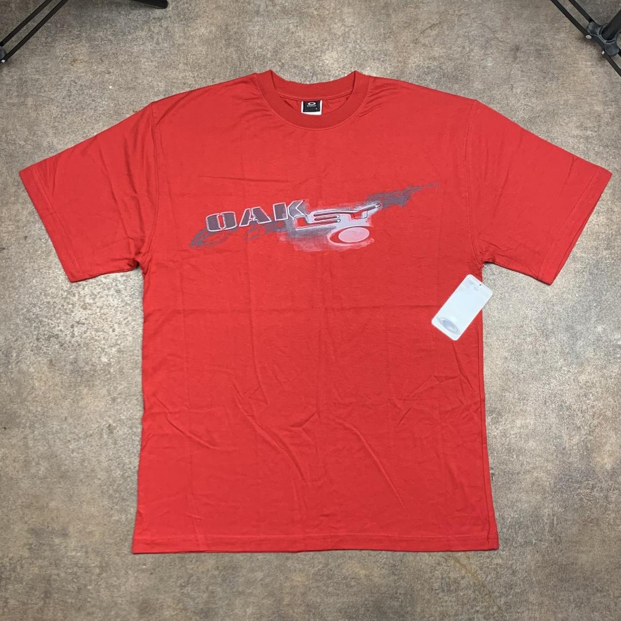 Oakley 00s red graphic boxy tee