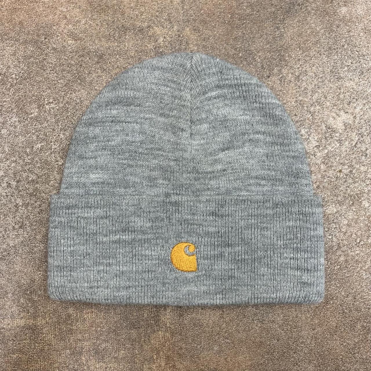 Carhartt W.I.P light grey logo beanie
