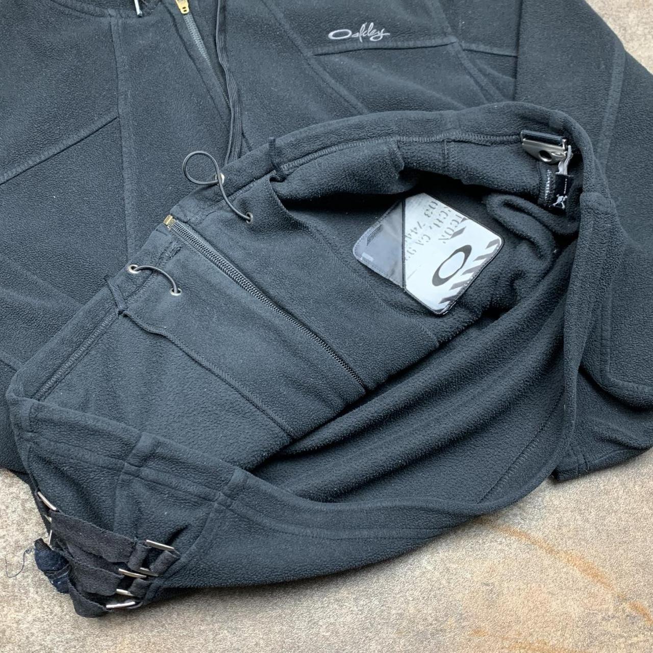 Oakley 00s black utilised fleece hoodie