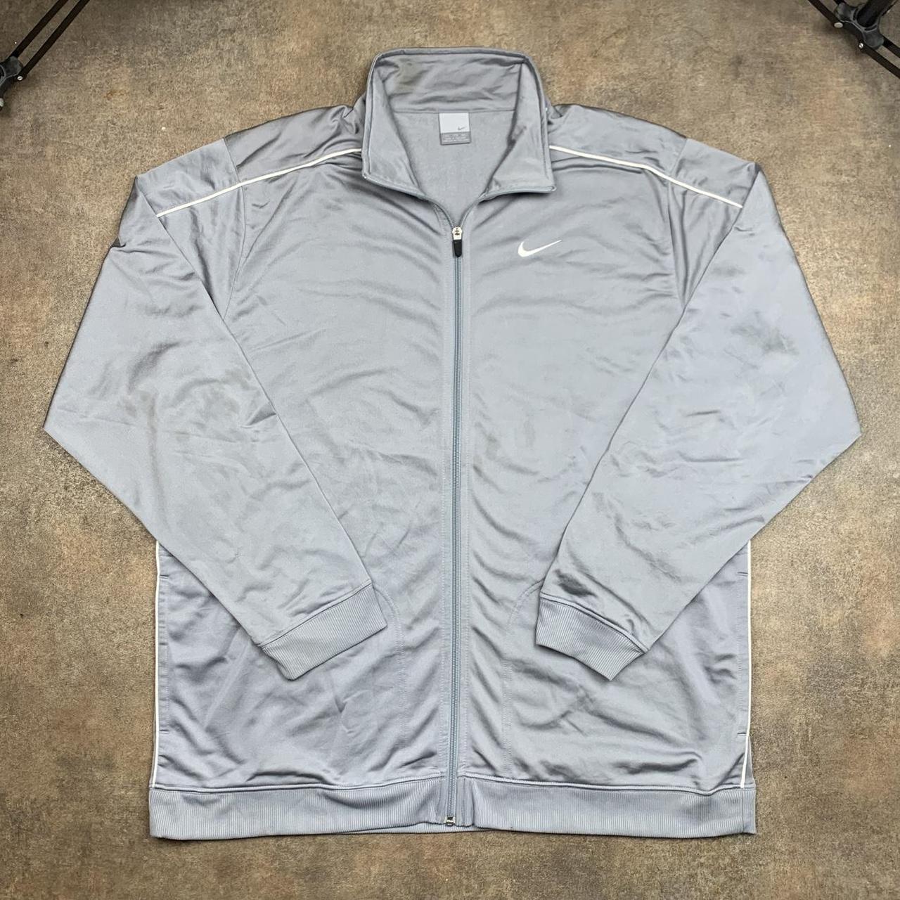 Nike 00s light grey boxy zip jumper