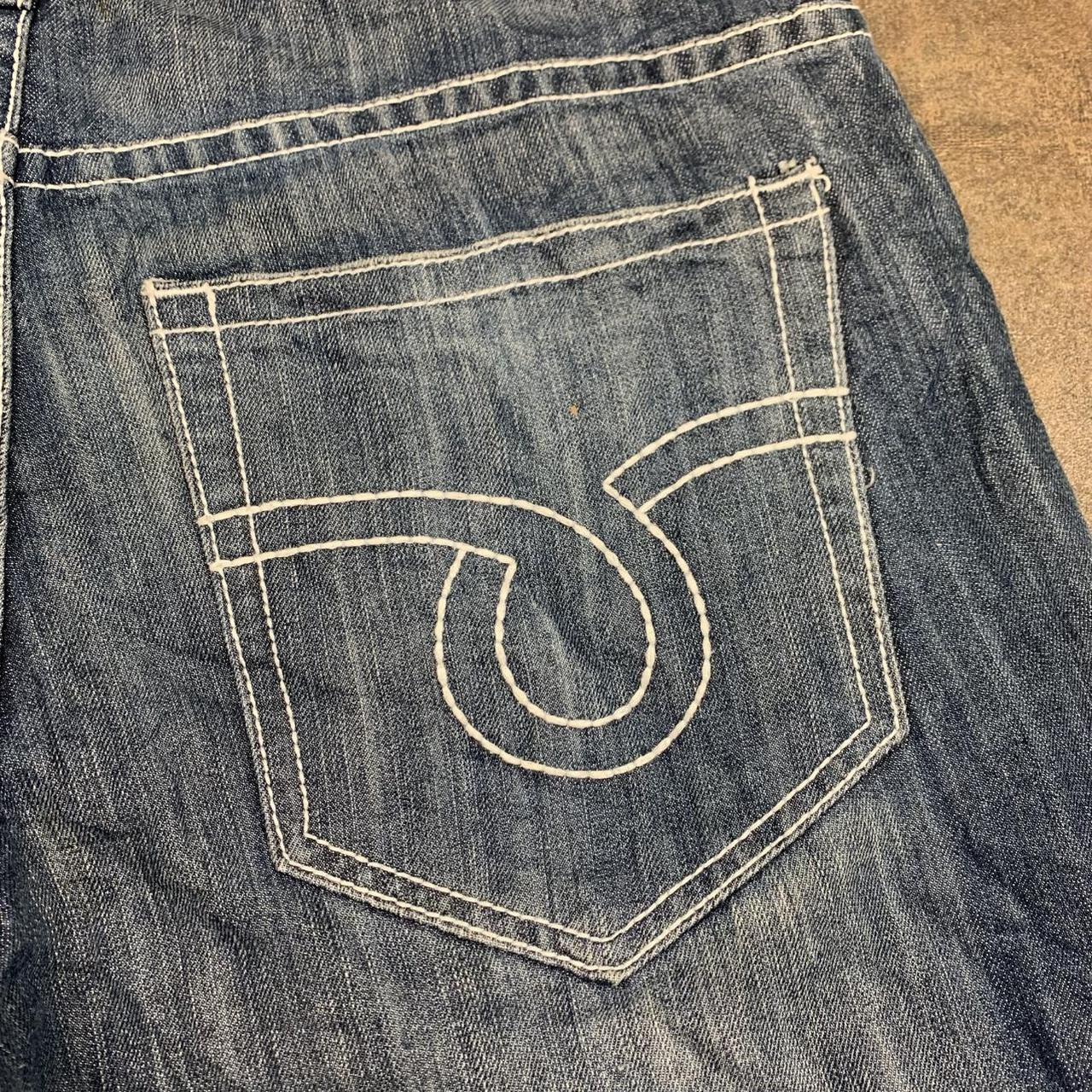 Avirex 00s baggy navy blue denim jorts