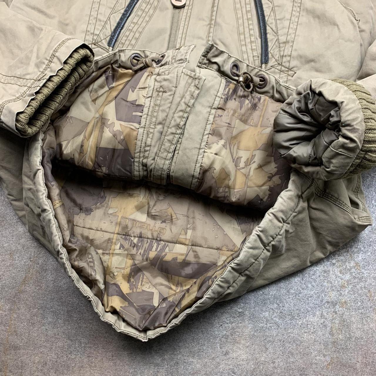 O'Neill 00s beige cream fur hood utilised parka