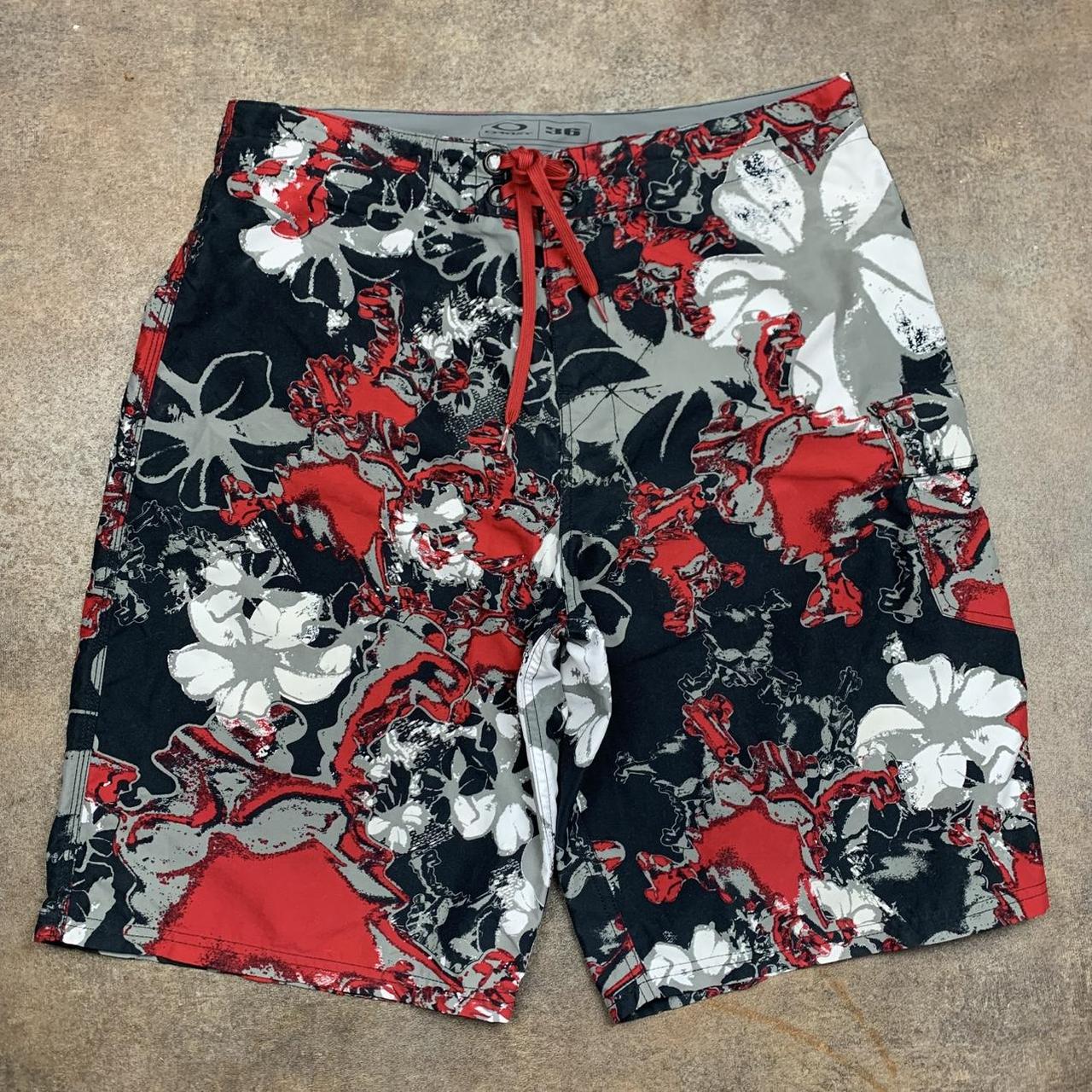 Oakley 00s black grey red graphic baggy boardshorts