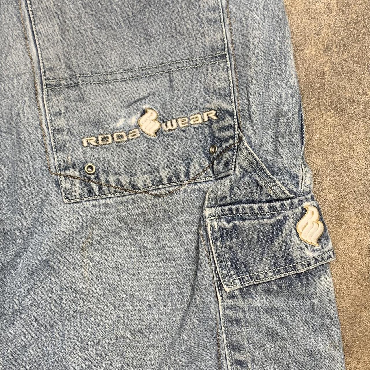Rocawear 90s grey graphic baggy cargo denim jorts