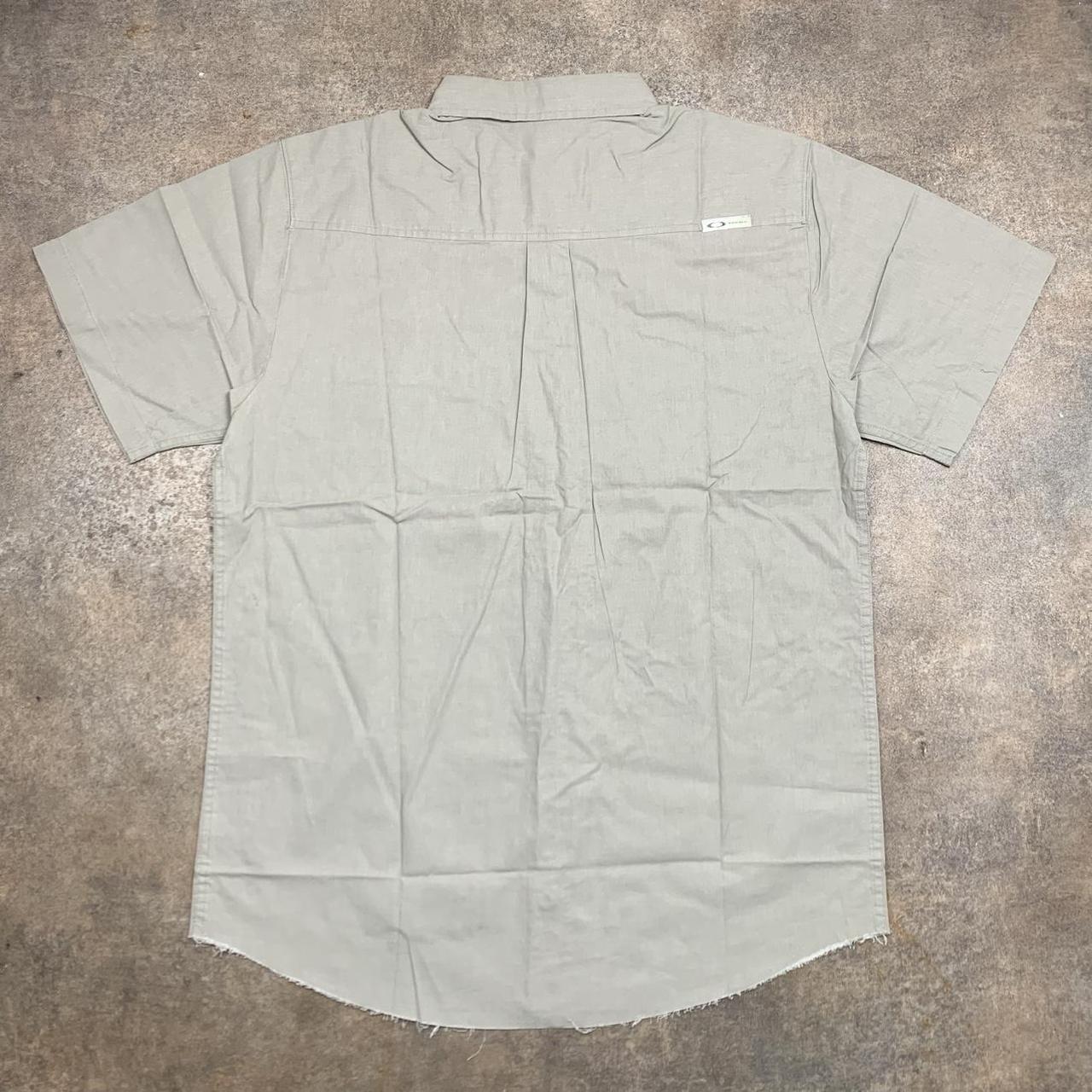 Oakley 00s cream beige button collar shirt