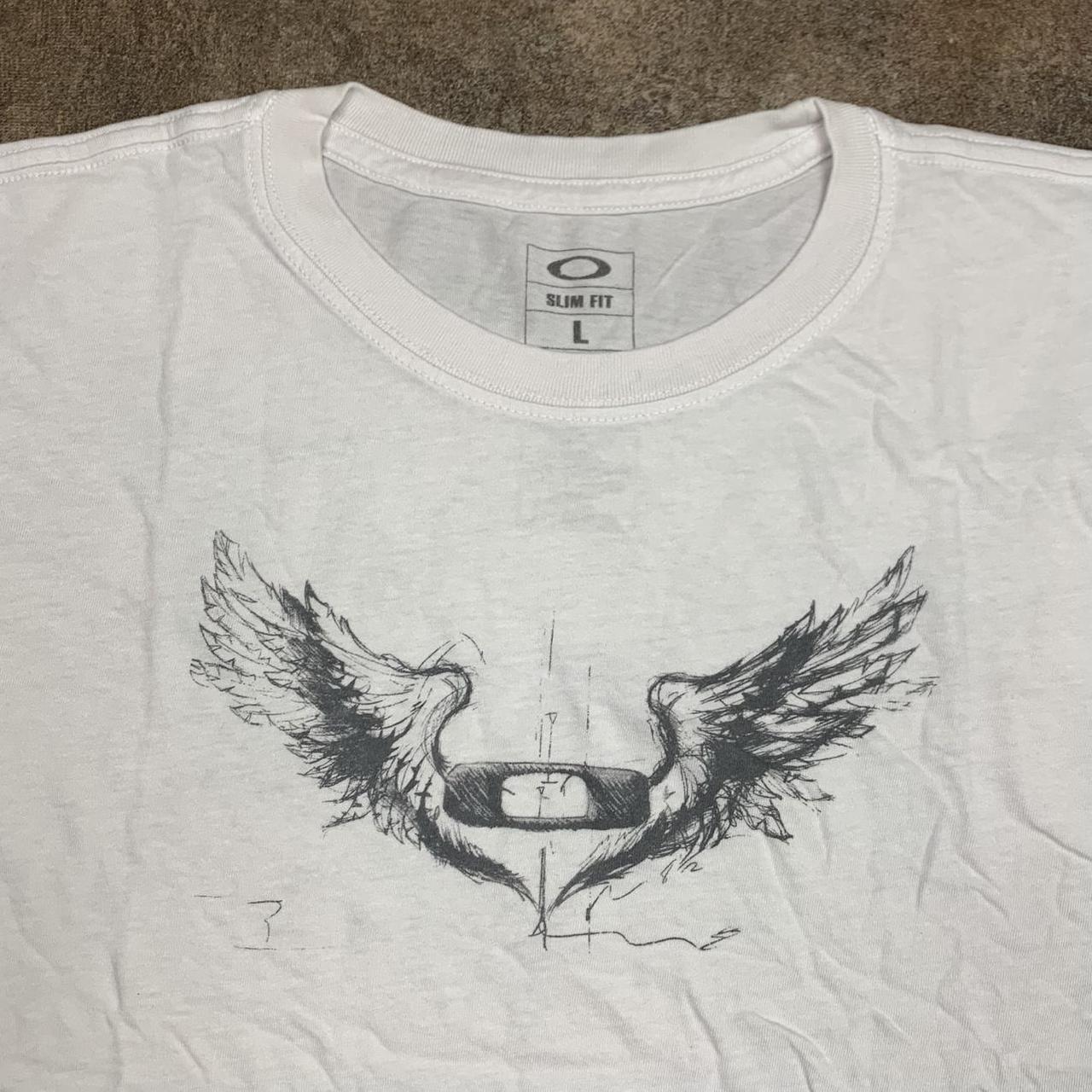 Oakley Flying Tiger 00s white graphic tee