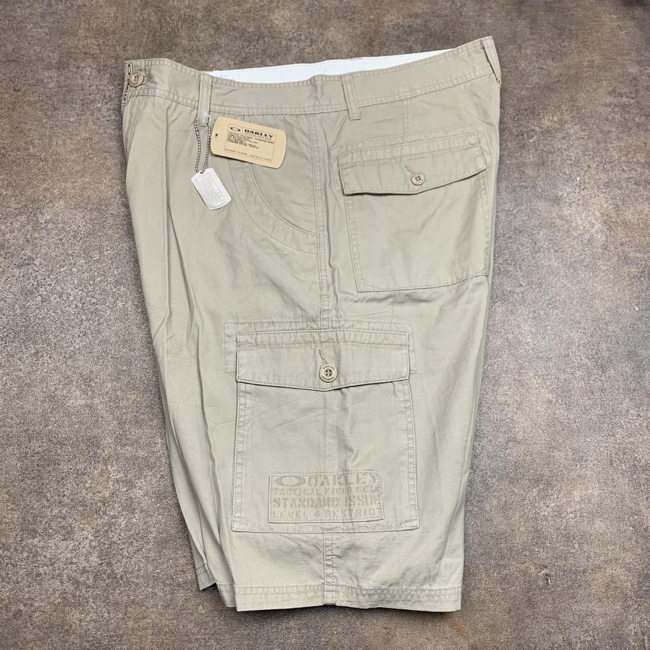 Oakley 00s cream beige baggy denim shorts