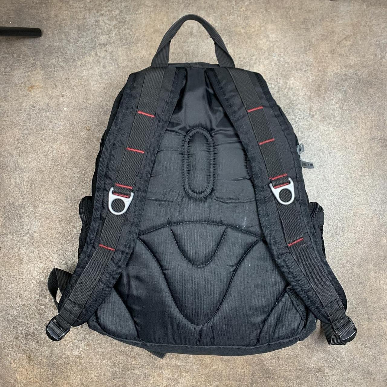 Oakley 00s Planet Pack black backpack