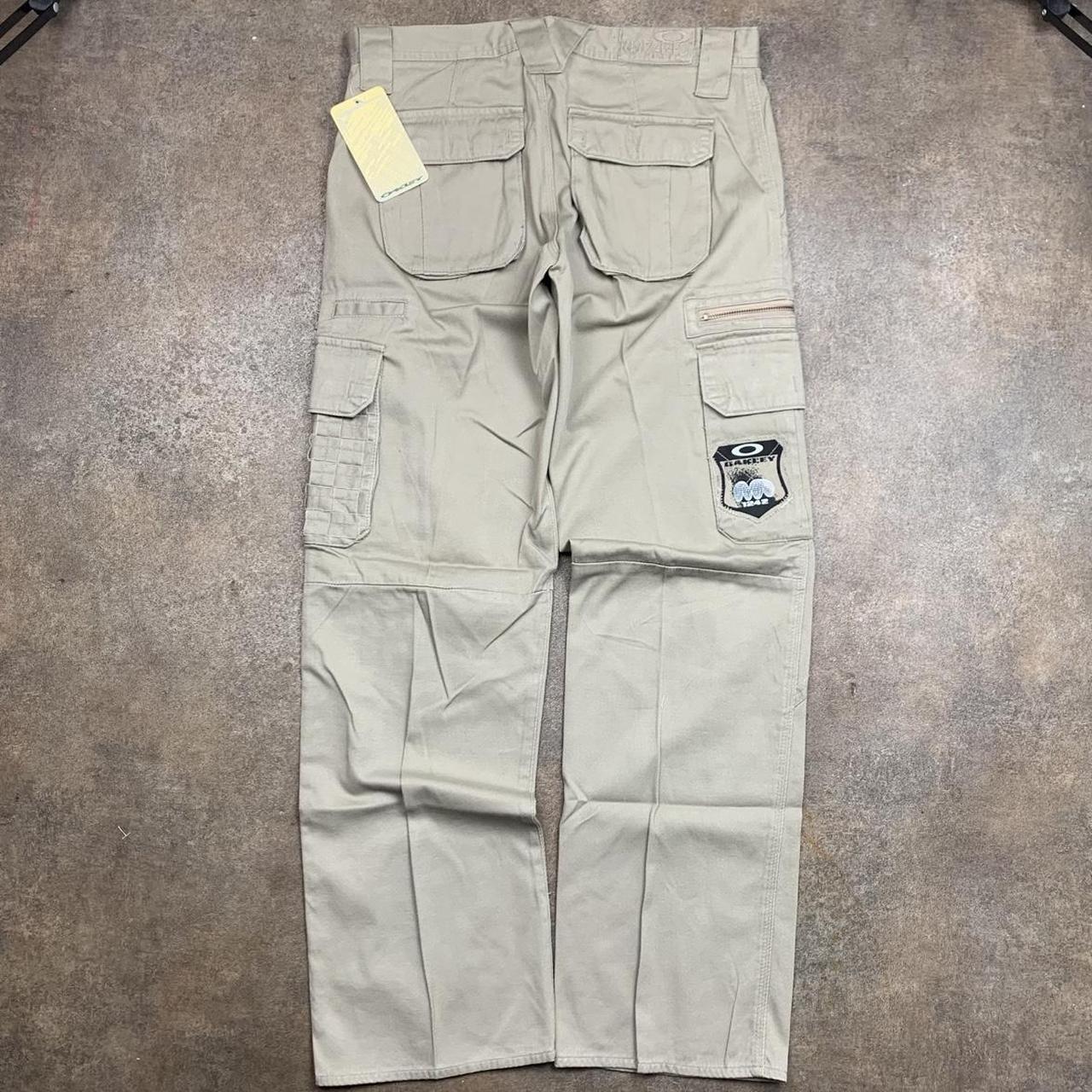 Oakley 00s beige baggy cargo graphic jeans