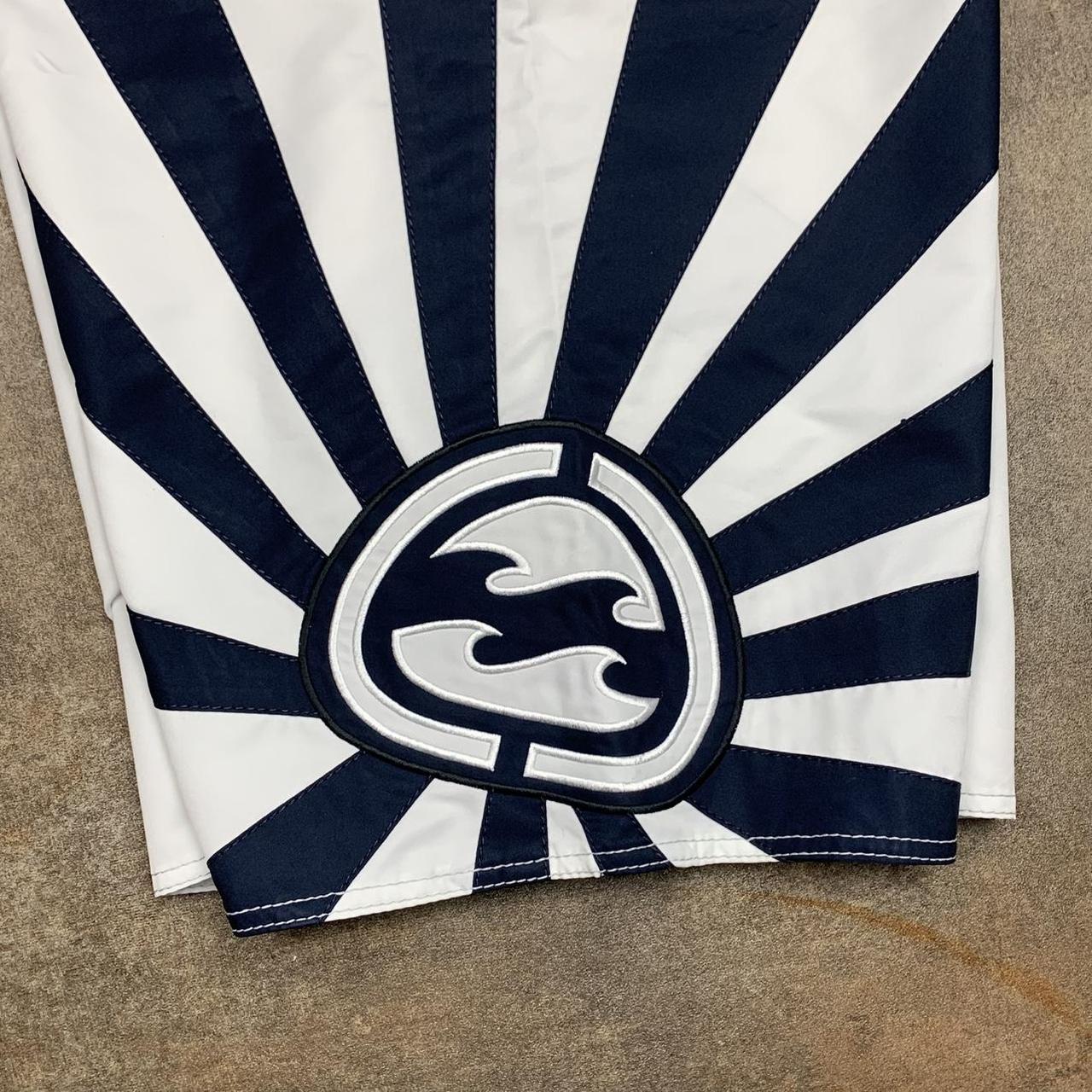 Billabong 00s Andy Iron graphic white boardshorts