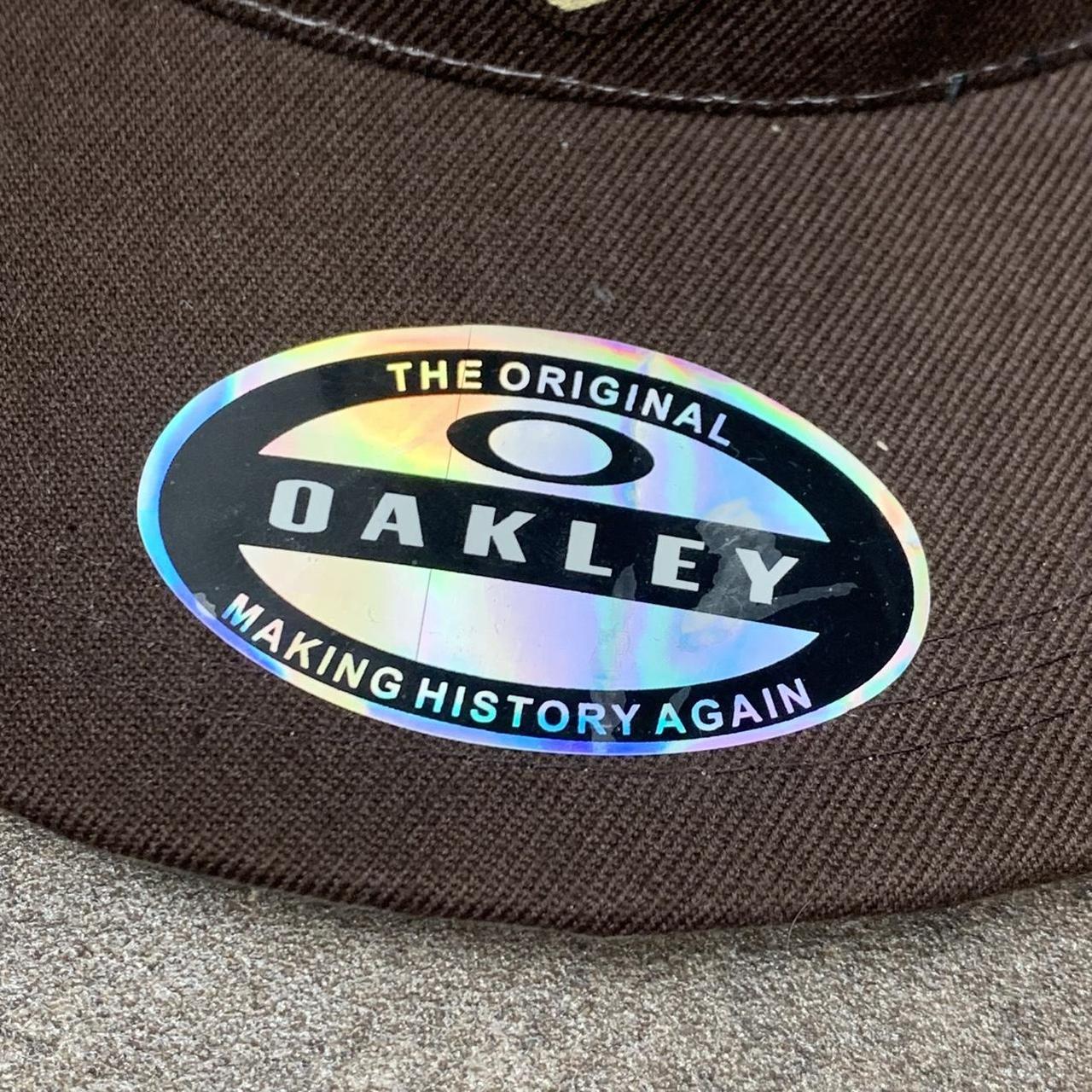 Oakley Software 00s graphic brown beige cap