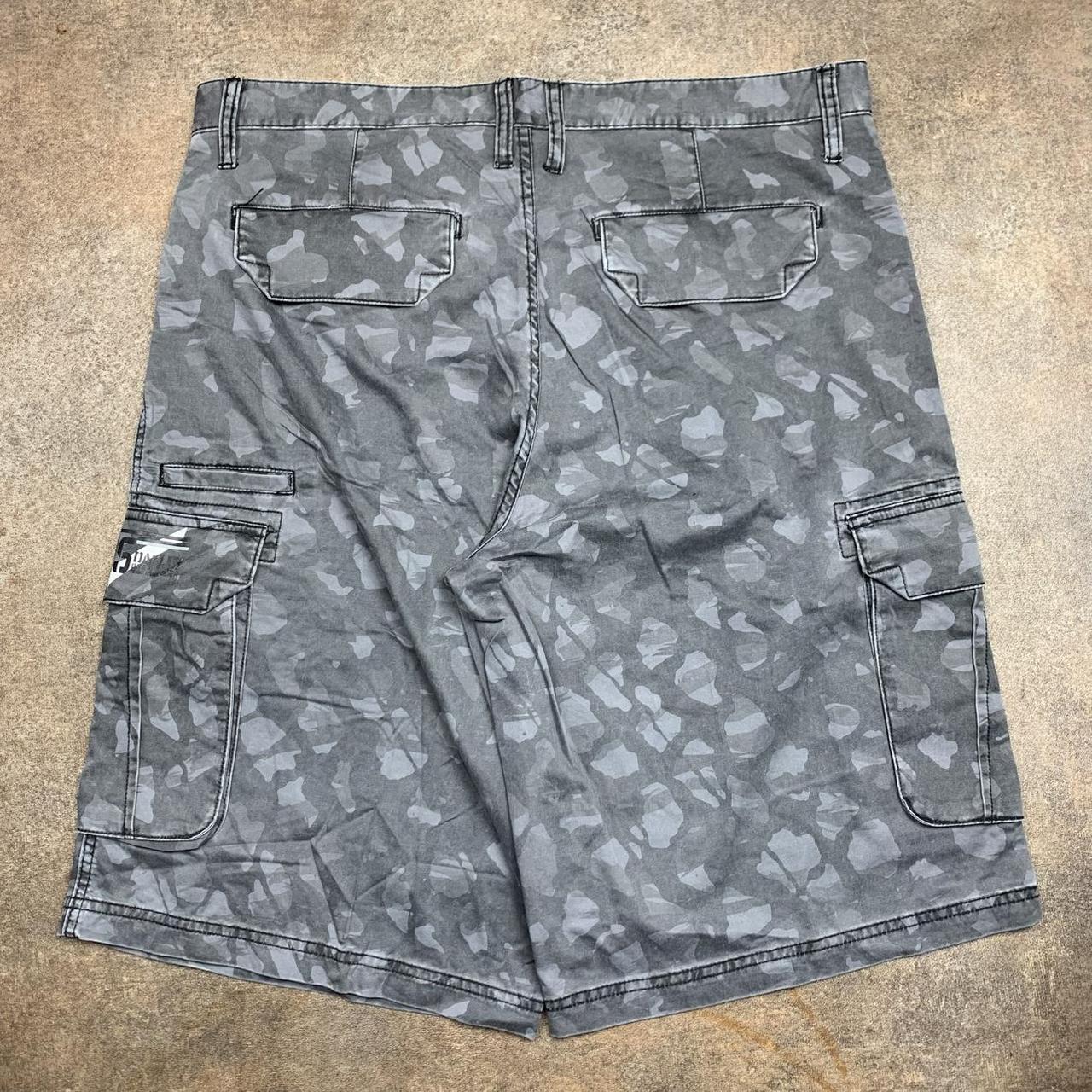 Oakley 00s grey graphic baggy cargo jorts