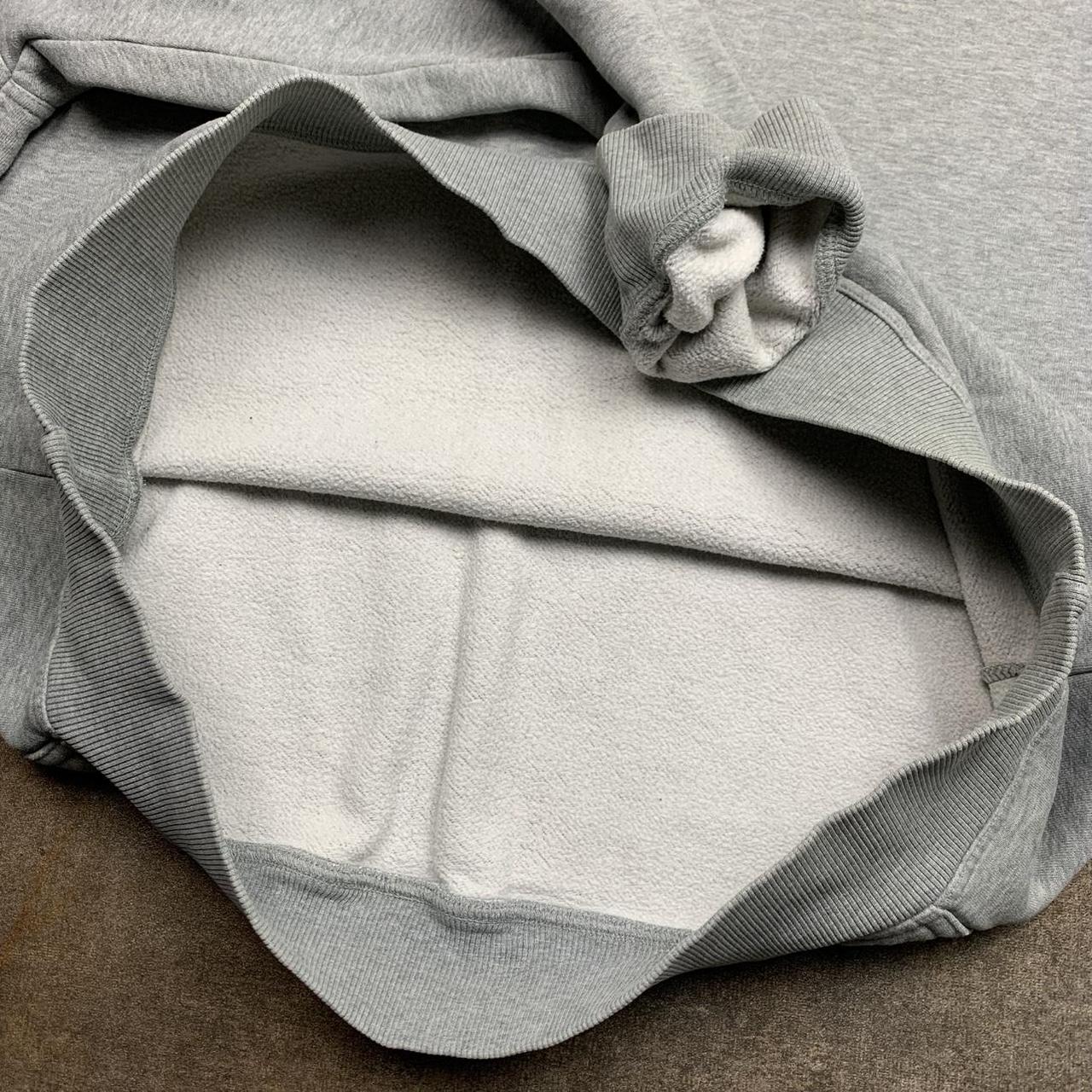 Quiksilver 00s light grey graphic boxy hoodie